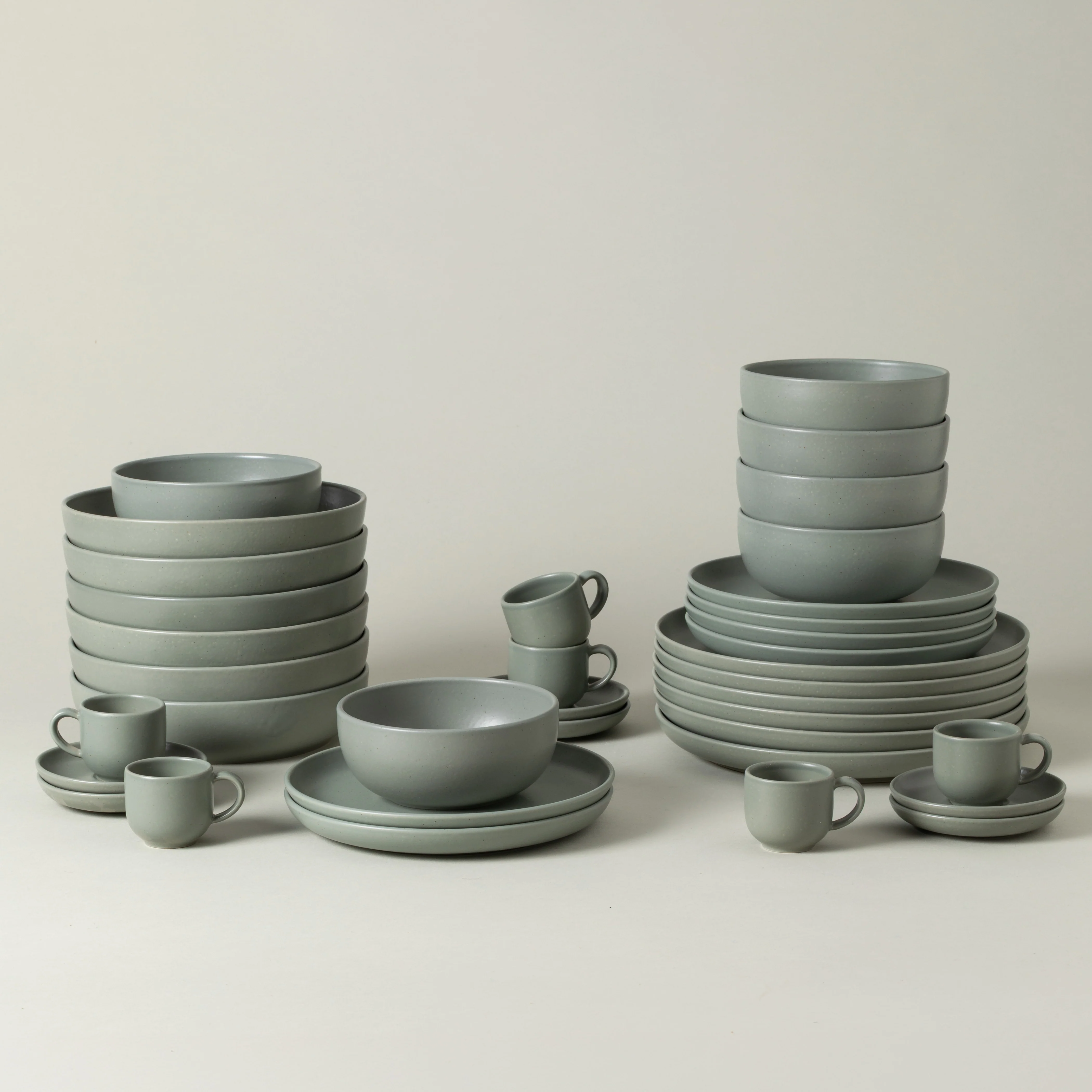 30-Piece Dinnerware Set with Coffee Cup and Saucer Pacifica, Casafina by COSTA NOVA
