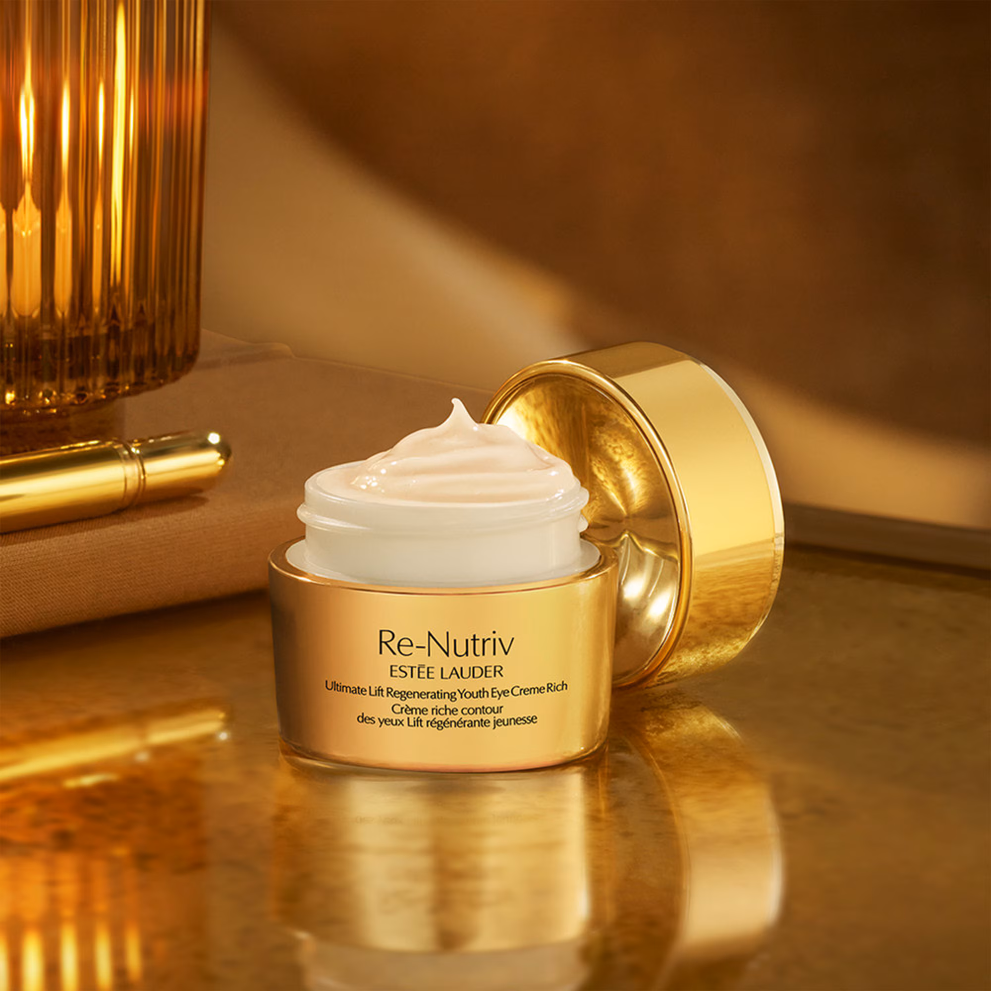 RE-NUTRIV ULTIMATE LIFT REGENERATING YOUTHCrème riche contour des yeux lift régénérante jeunesse