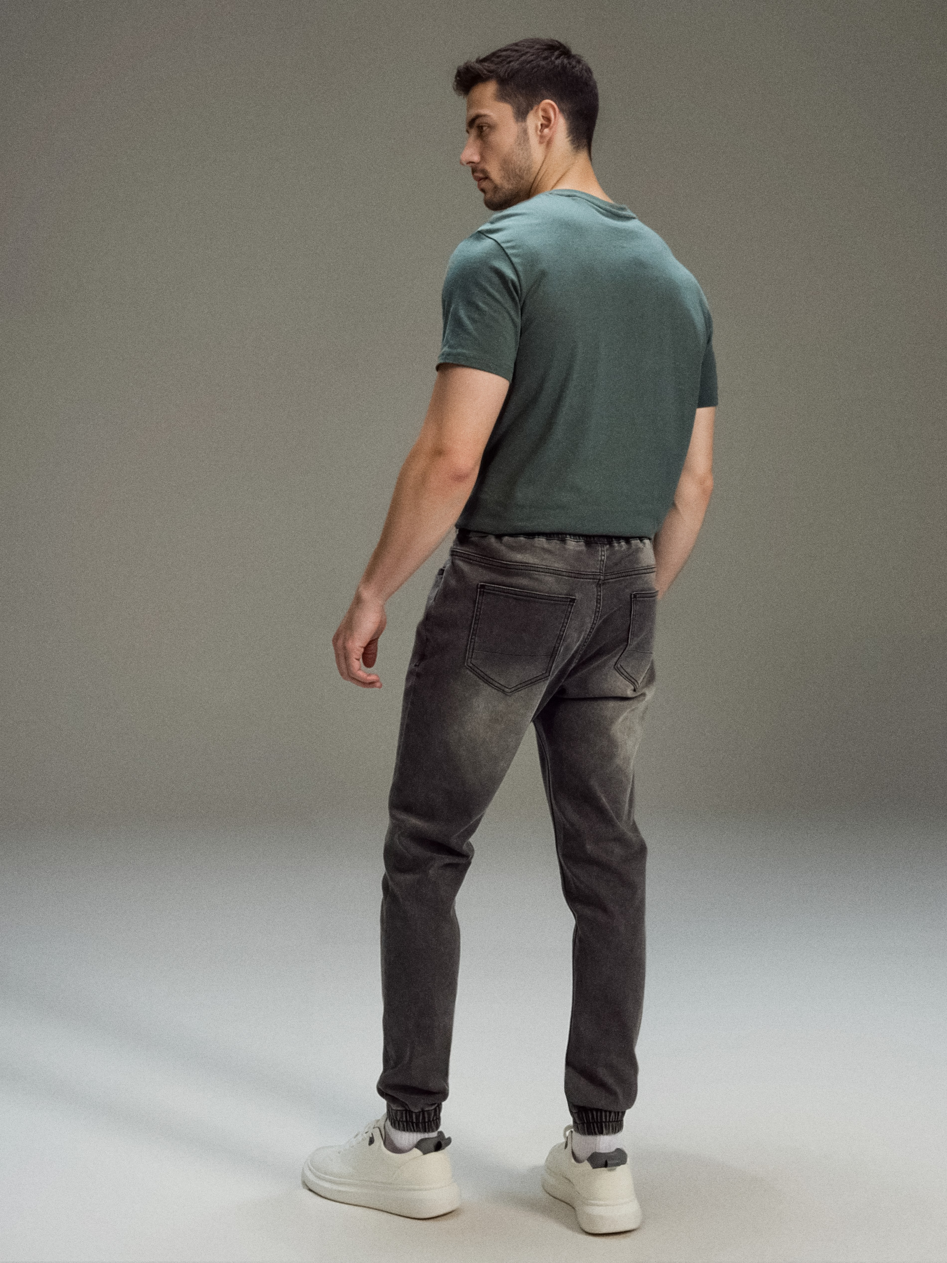 Spodnie jogger slim fit