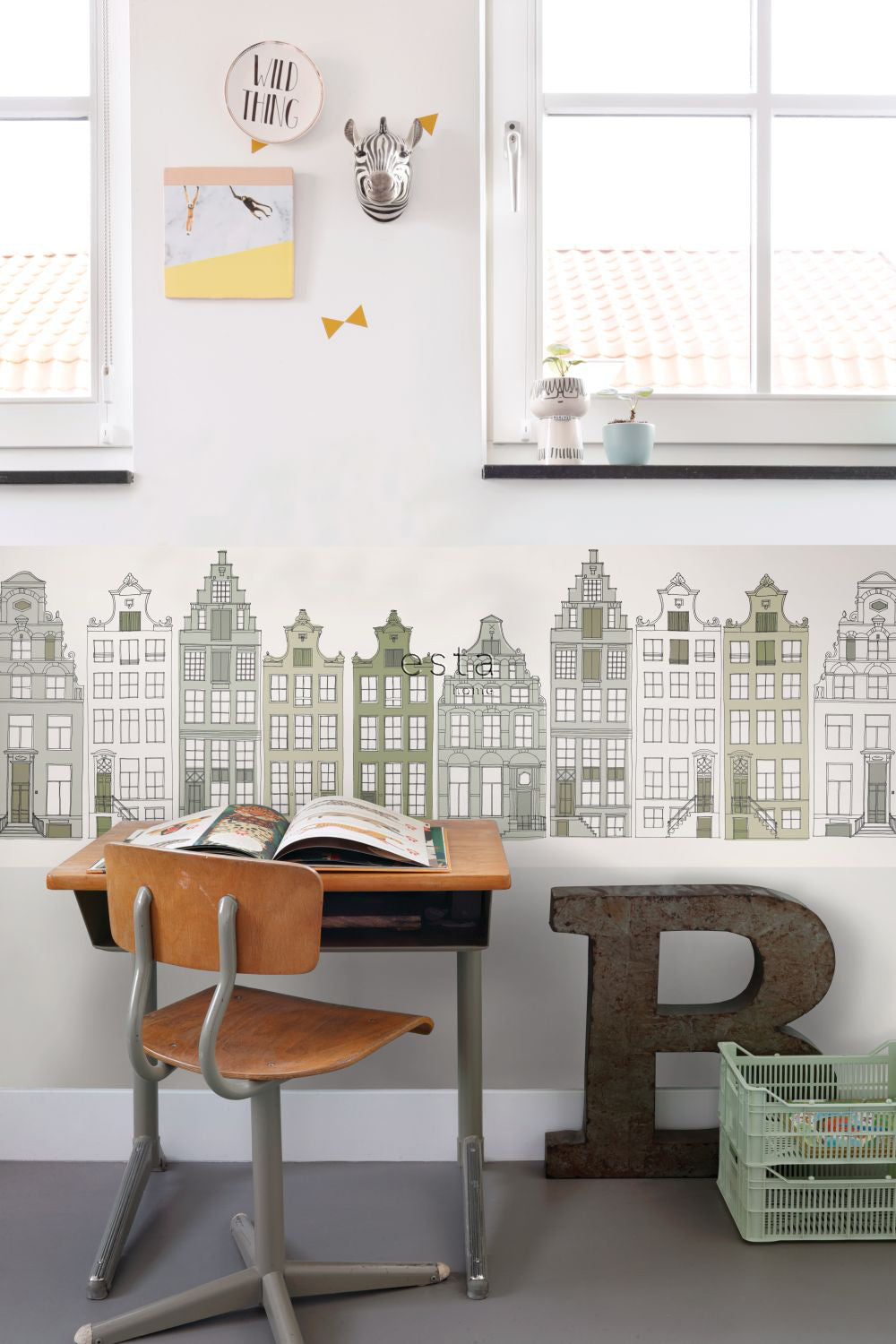 ESTAhome XXL behangrand Amsterdamse huizen legergroen - 430 x 50 cm - 157715