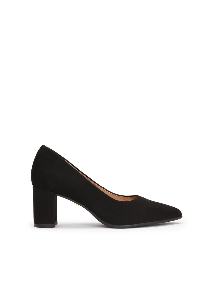 Black nubuck minimal style pumps