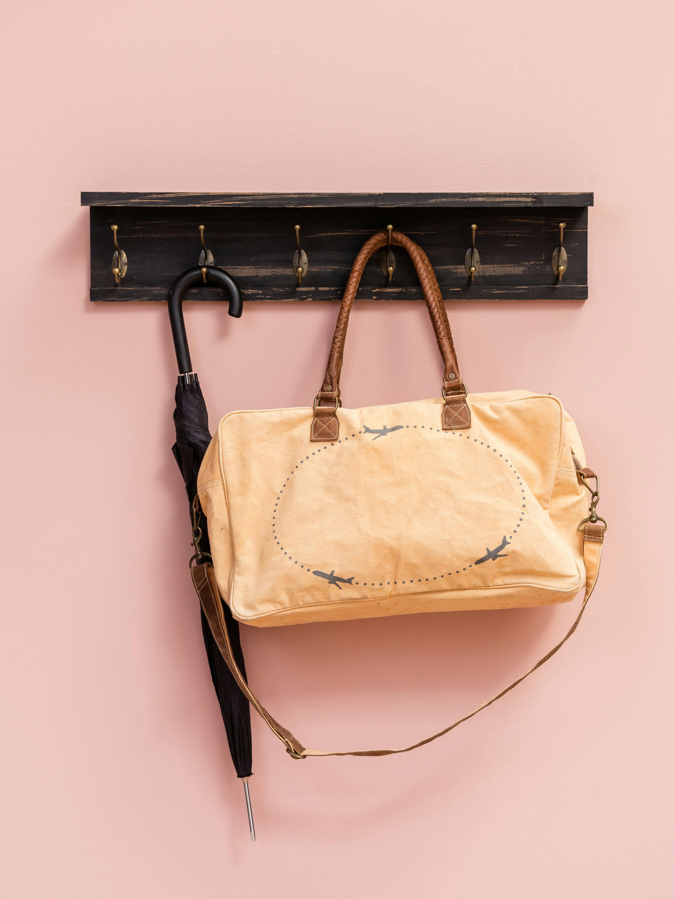 HODENT - Portemanteau 6 crochets en bois noir