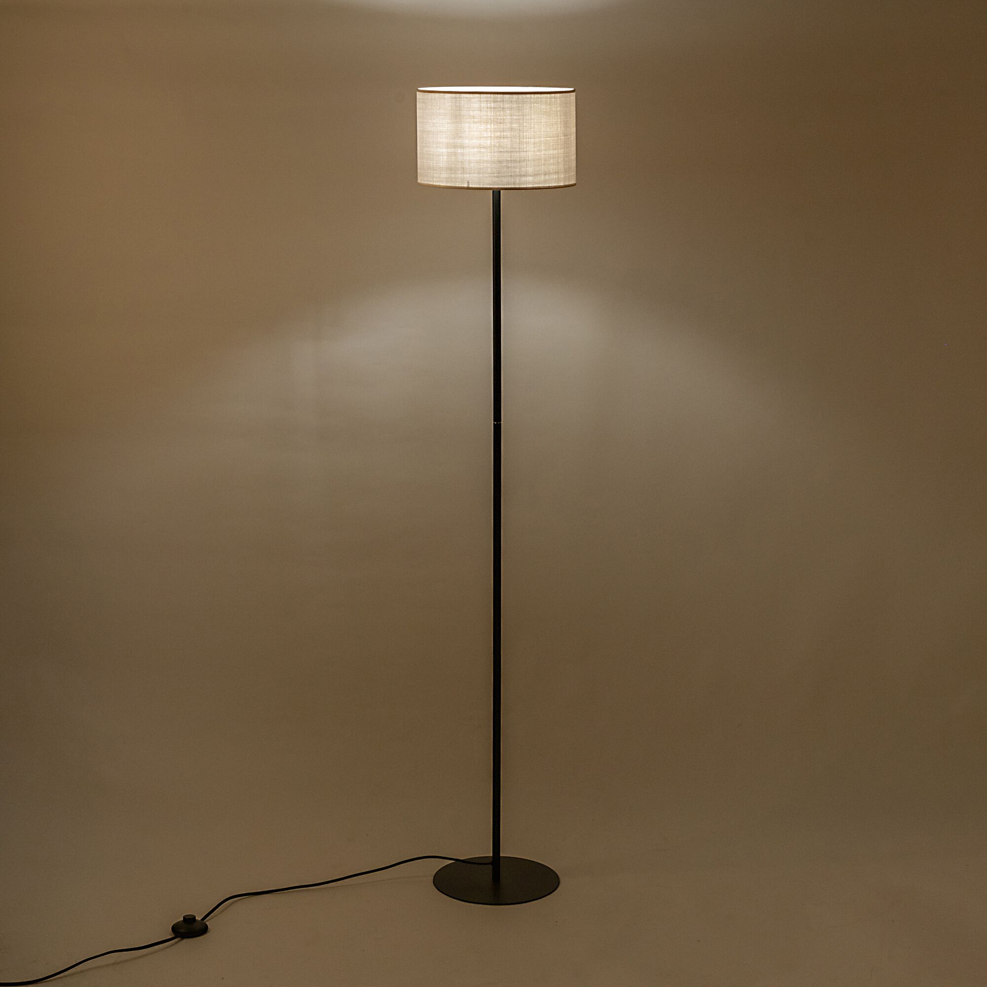 NANS - Lampadaire en métal - beige D30cm