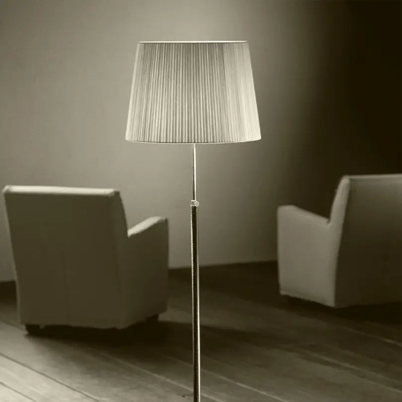 Stehleuchte Pie De Salon G3
