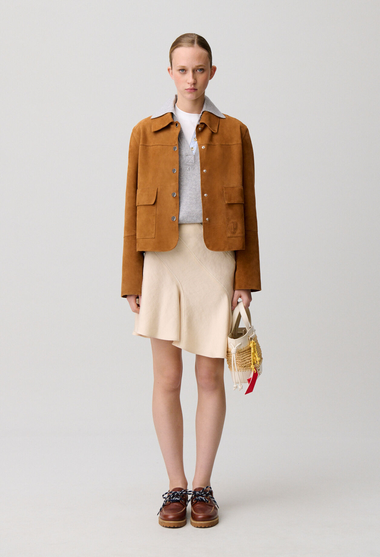 Jupe courte asymétrique