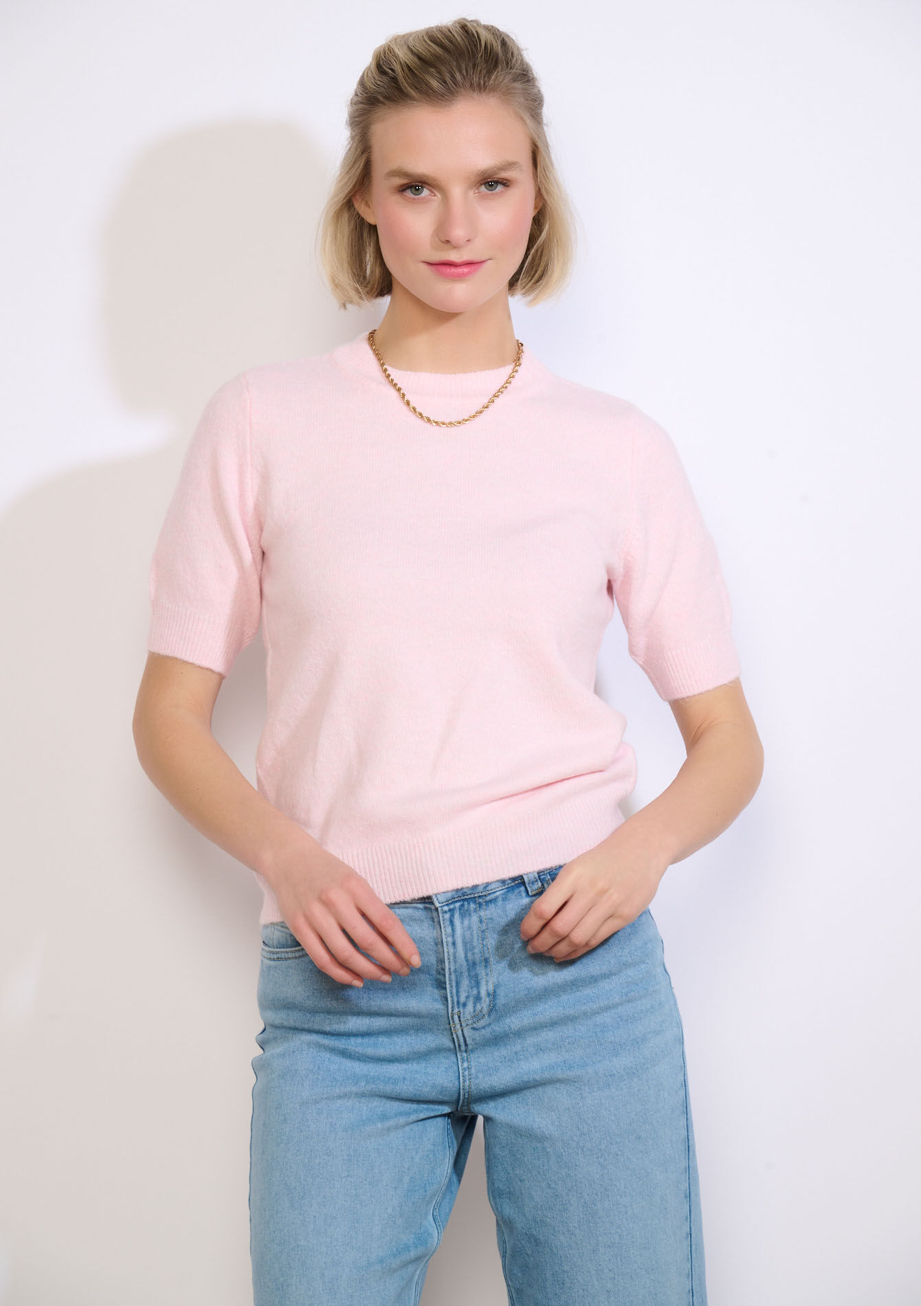 Zachte trui met korte mouwen