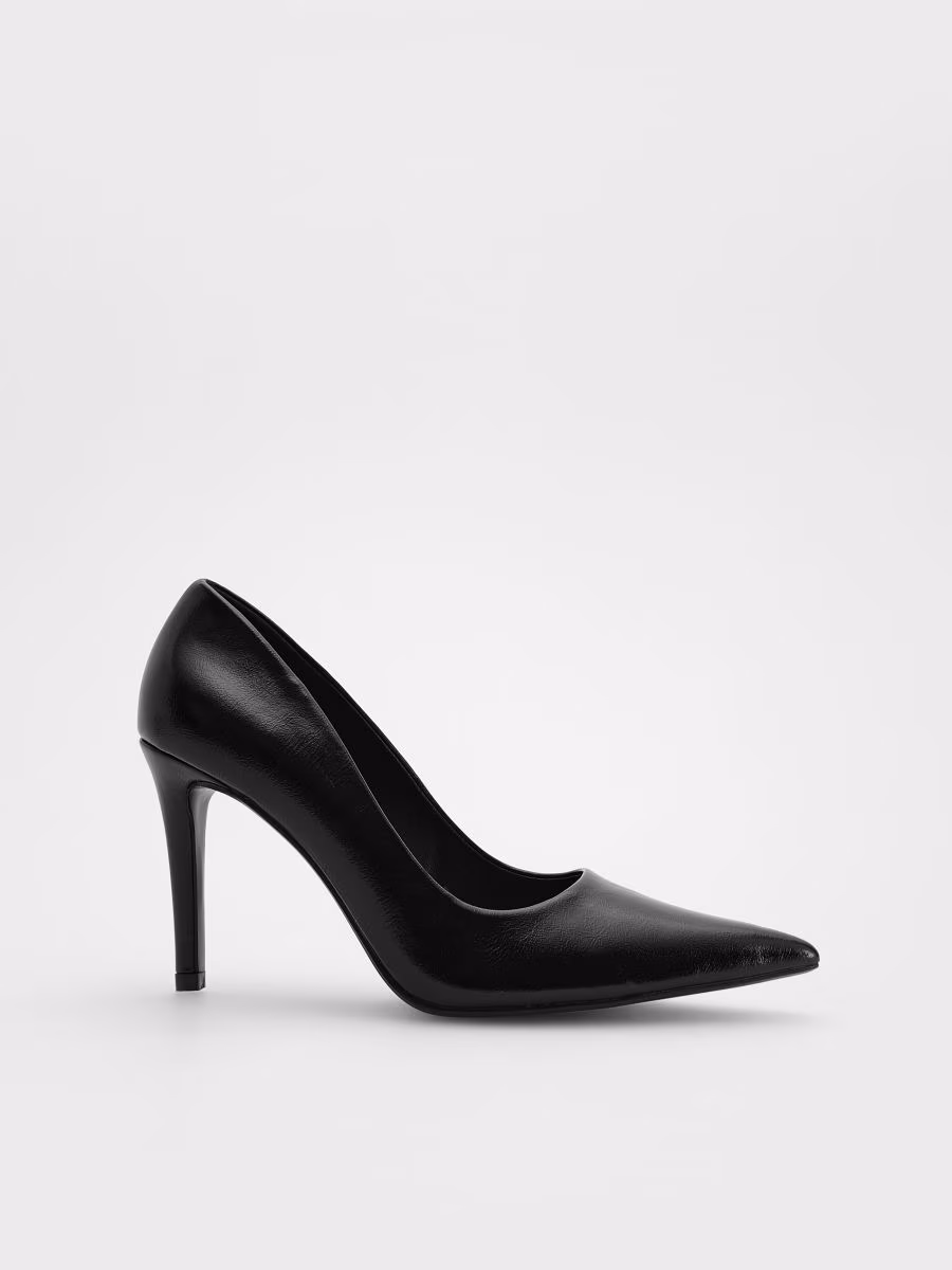 High Heel Pumps