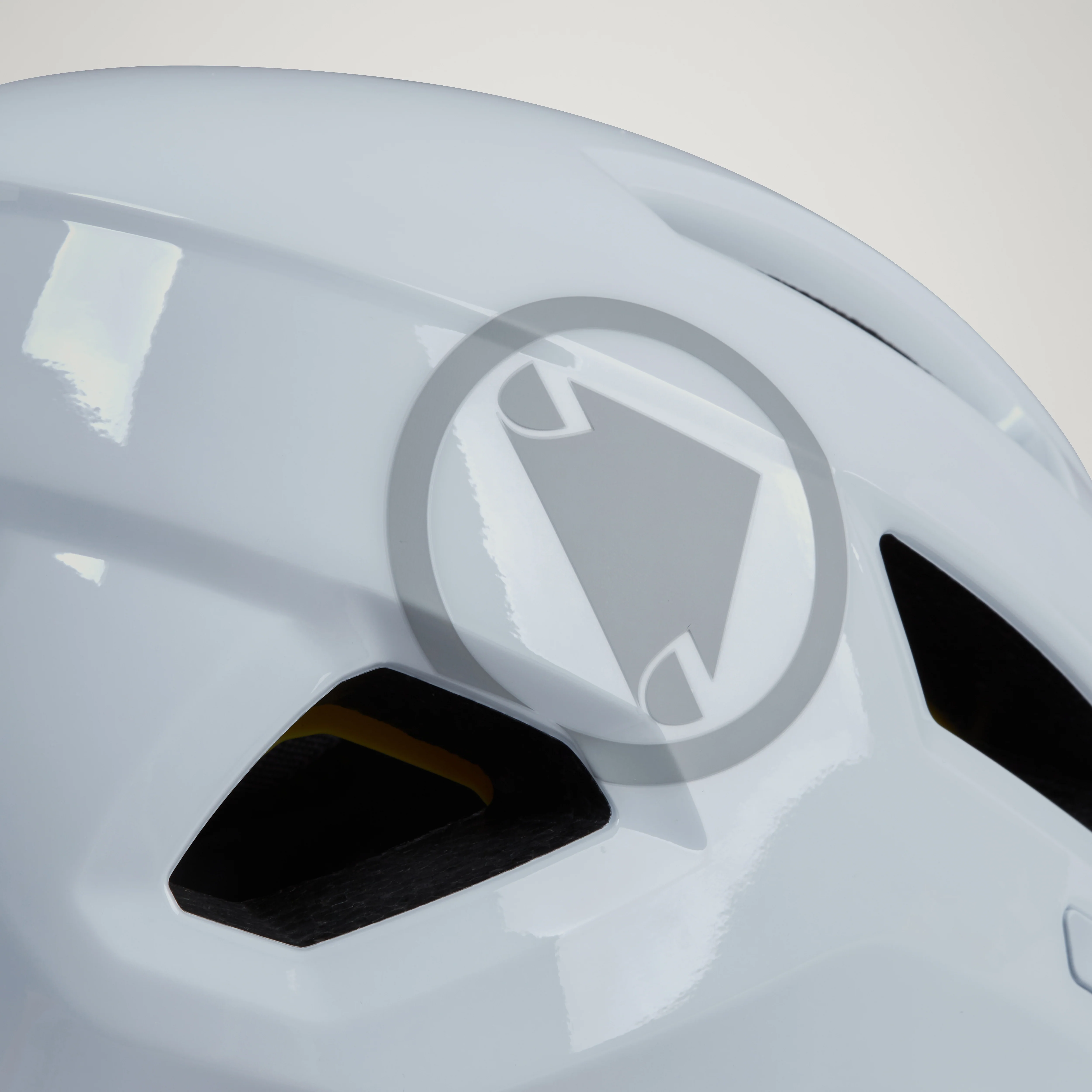 Hummvee Helmet - White