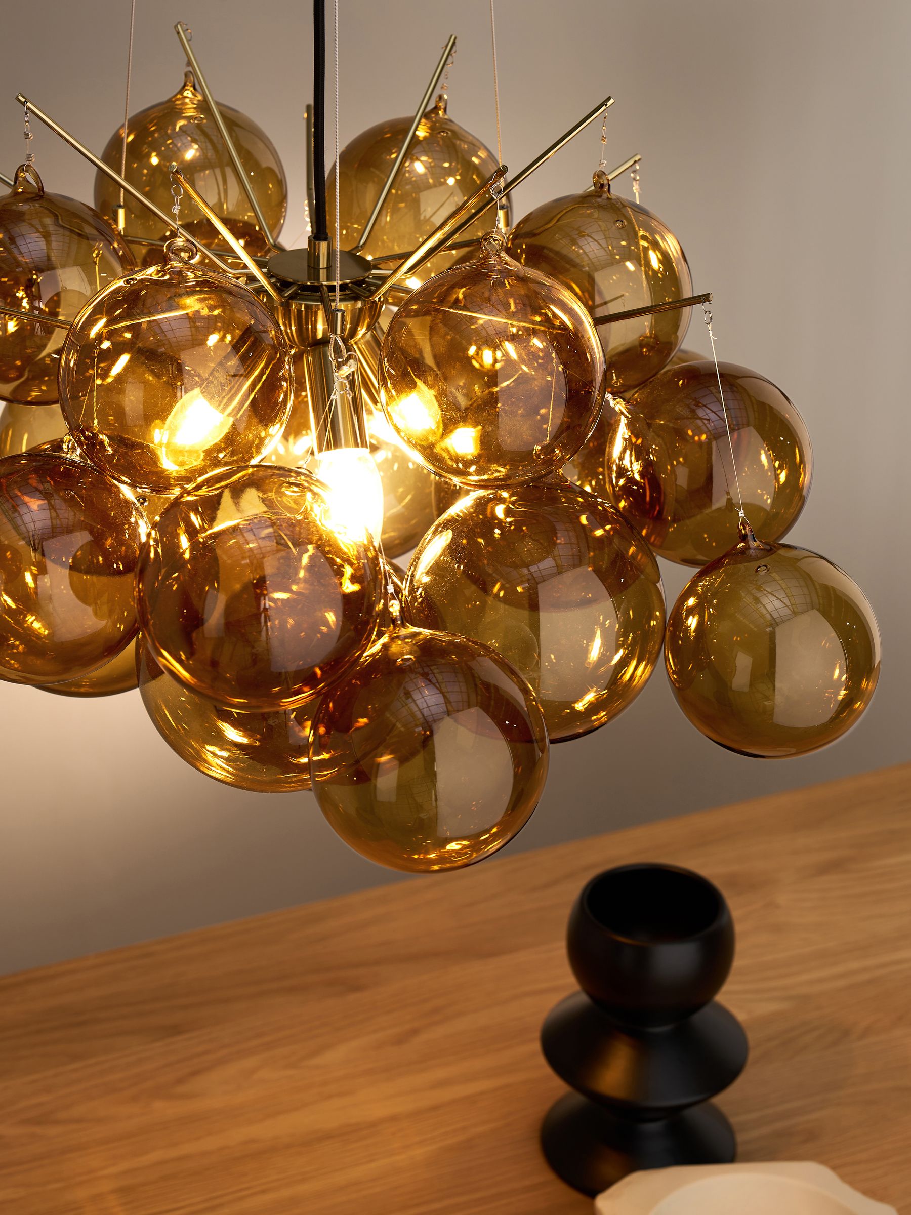 Luz Cluster Pendant Light in Amber
