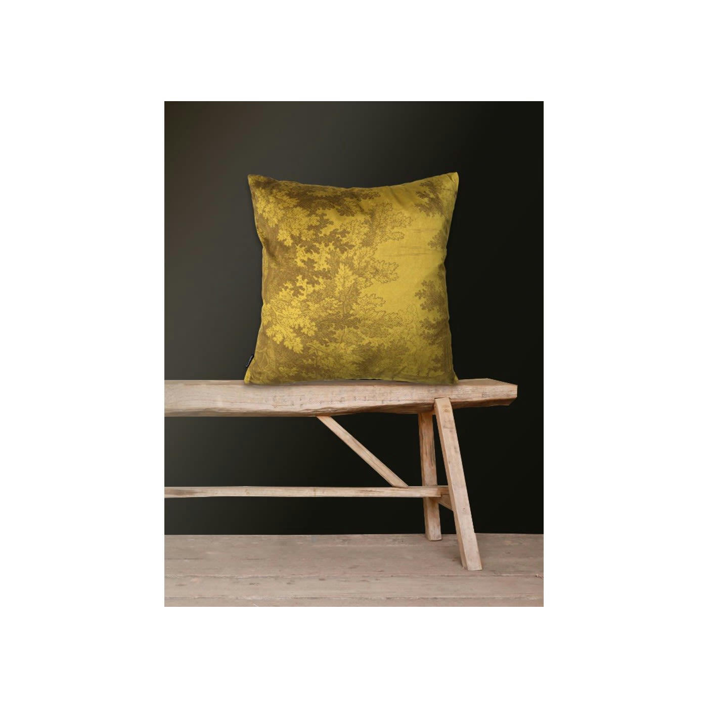 WOODS - Coussin velours jaune moutarde 50x50