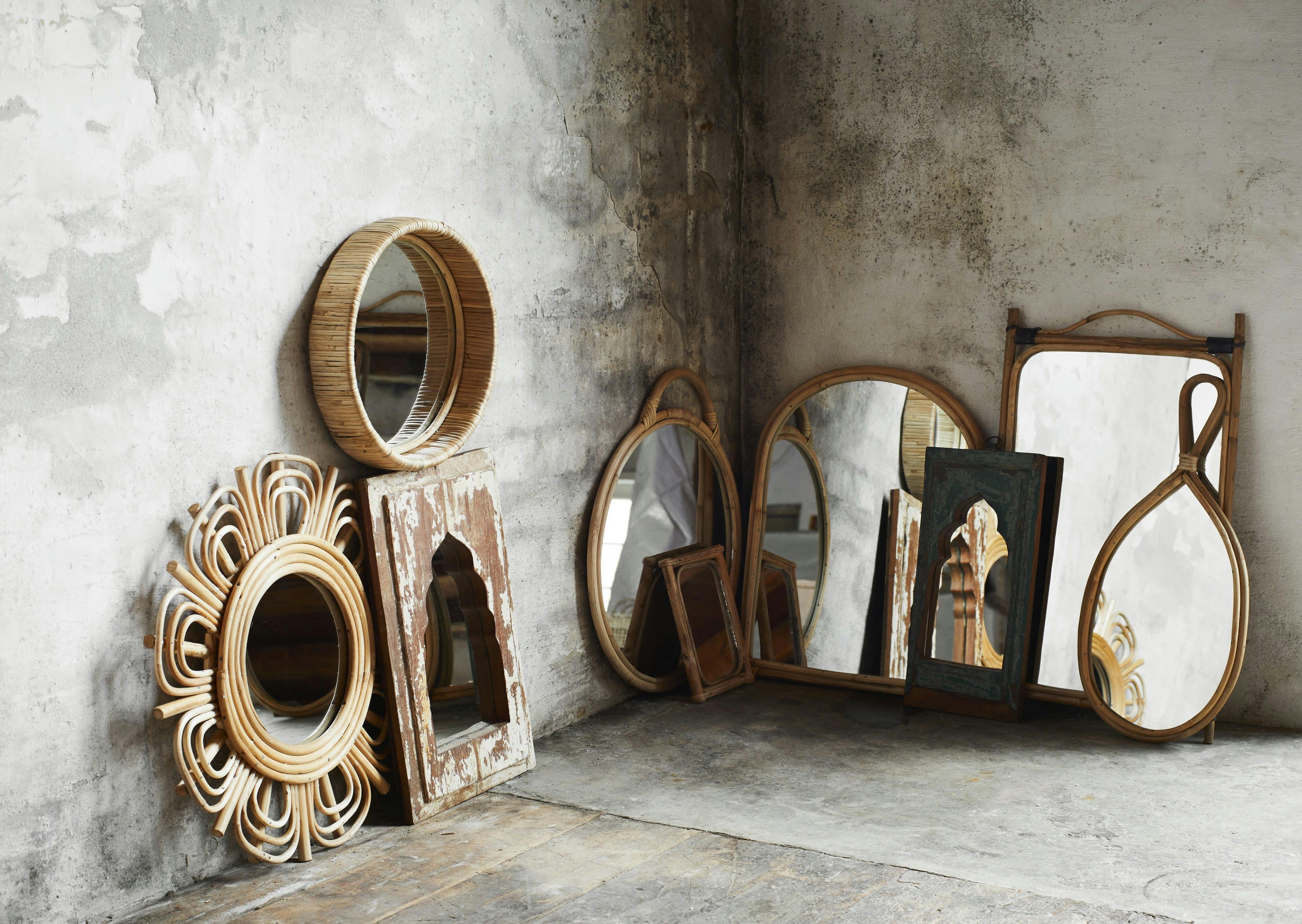 LUMIA - Miroir soleil en bambou beige