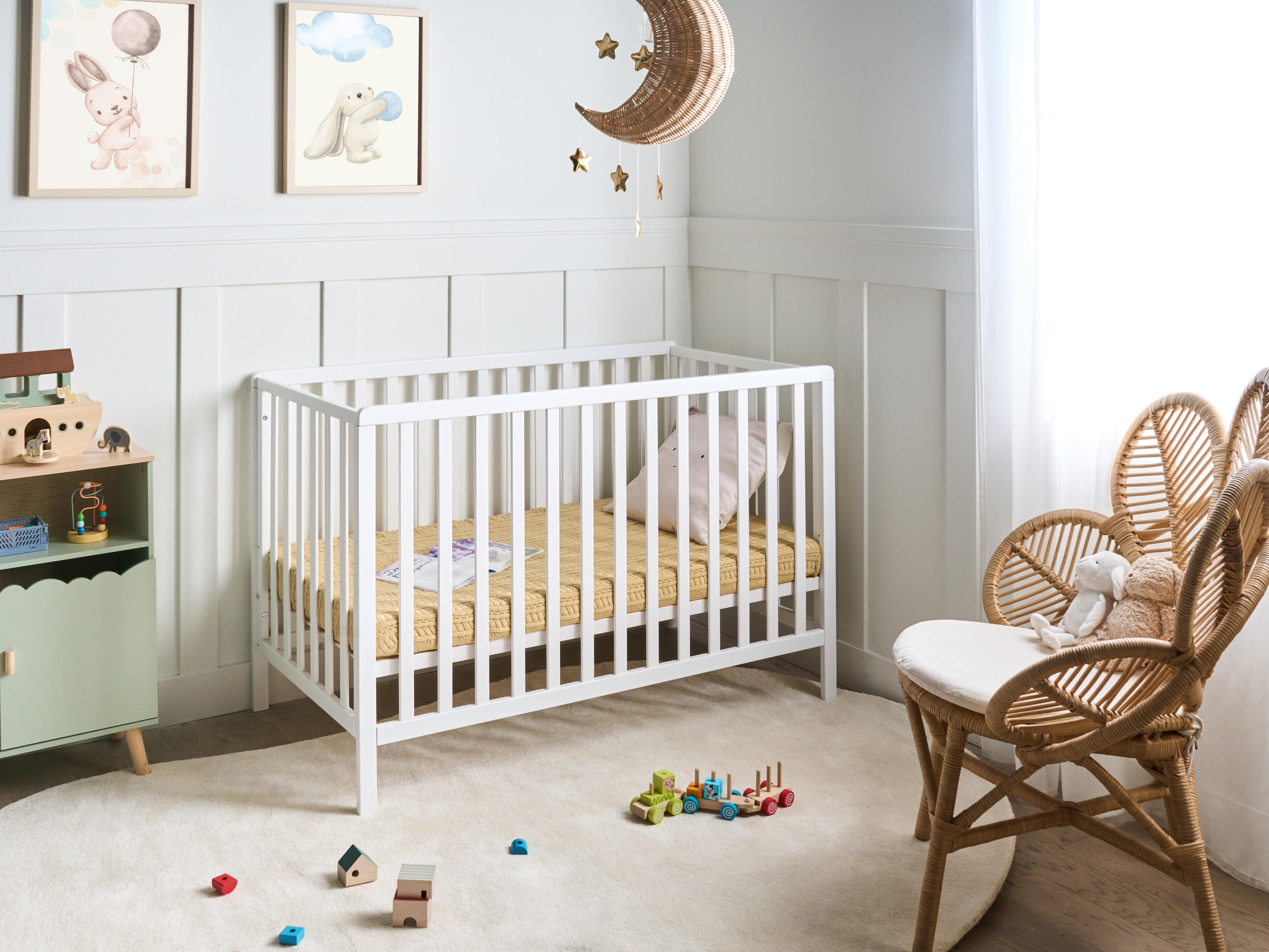 Baby Cot Bed Pine Wood KIAMA 70 x 130 cm White