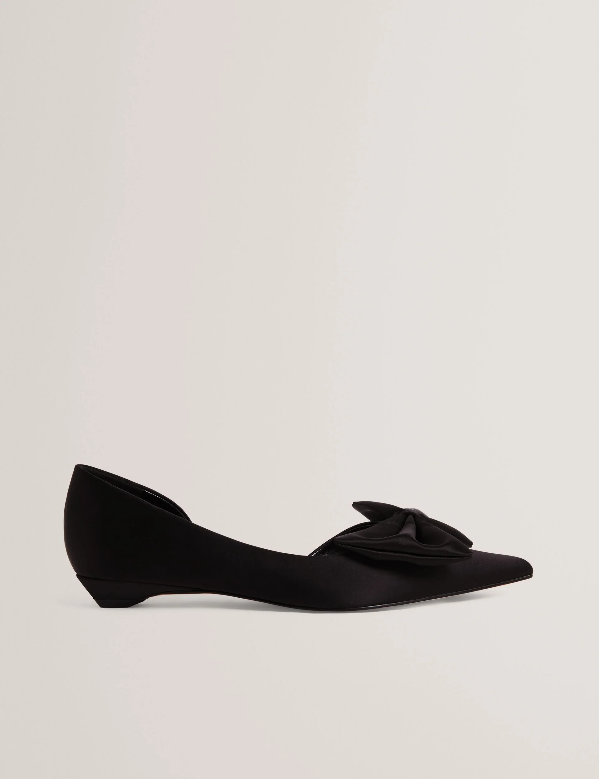 SOUFIYA | BLACK