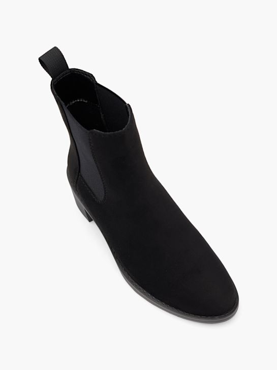 Heeled chelsea boot
