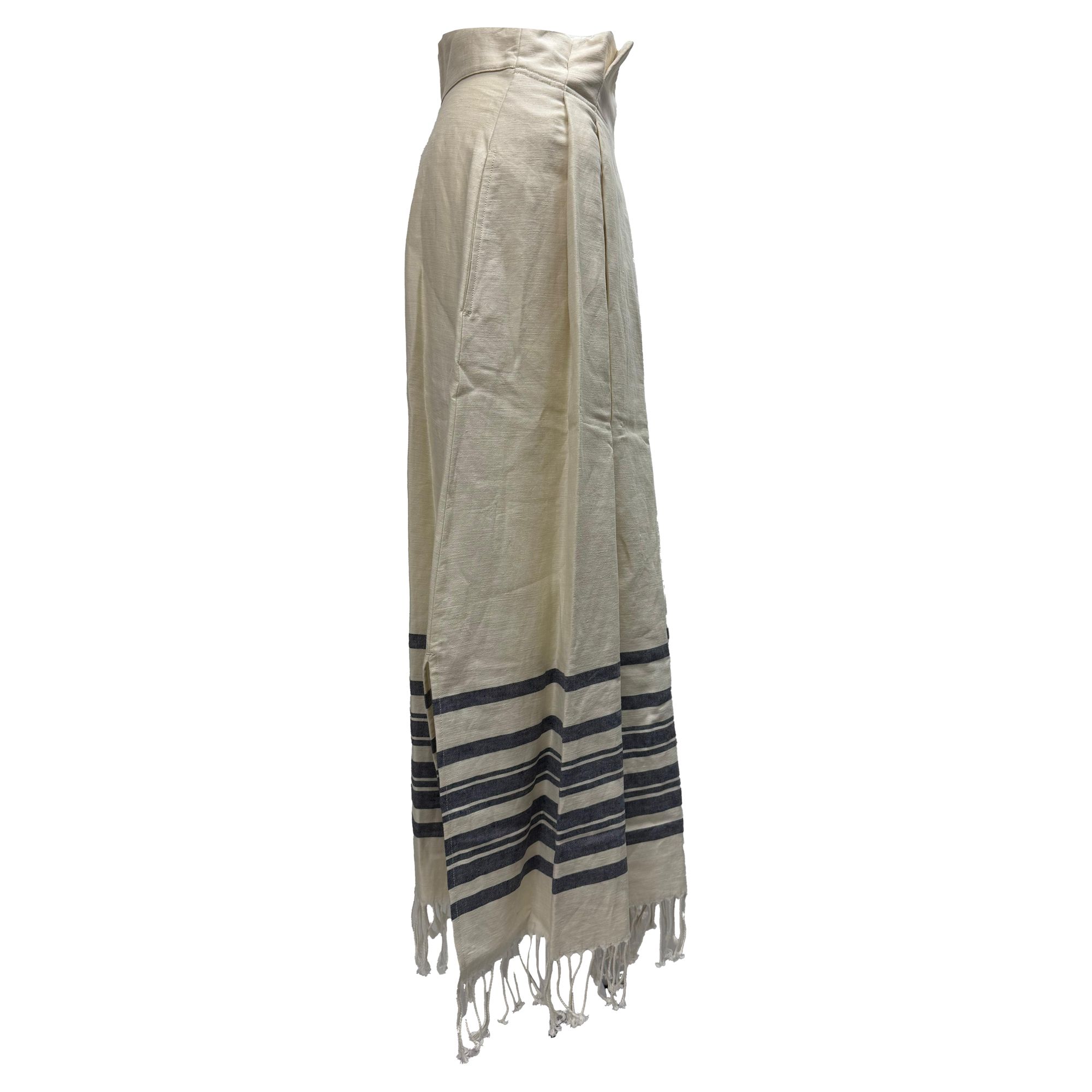 Max Mara Preloved Weekend Targa Midi Skirt in White Linen