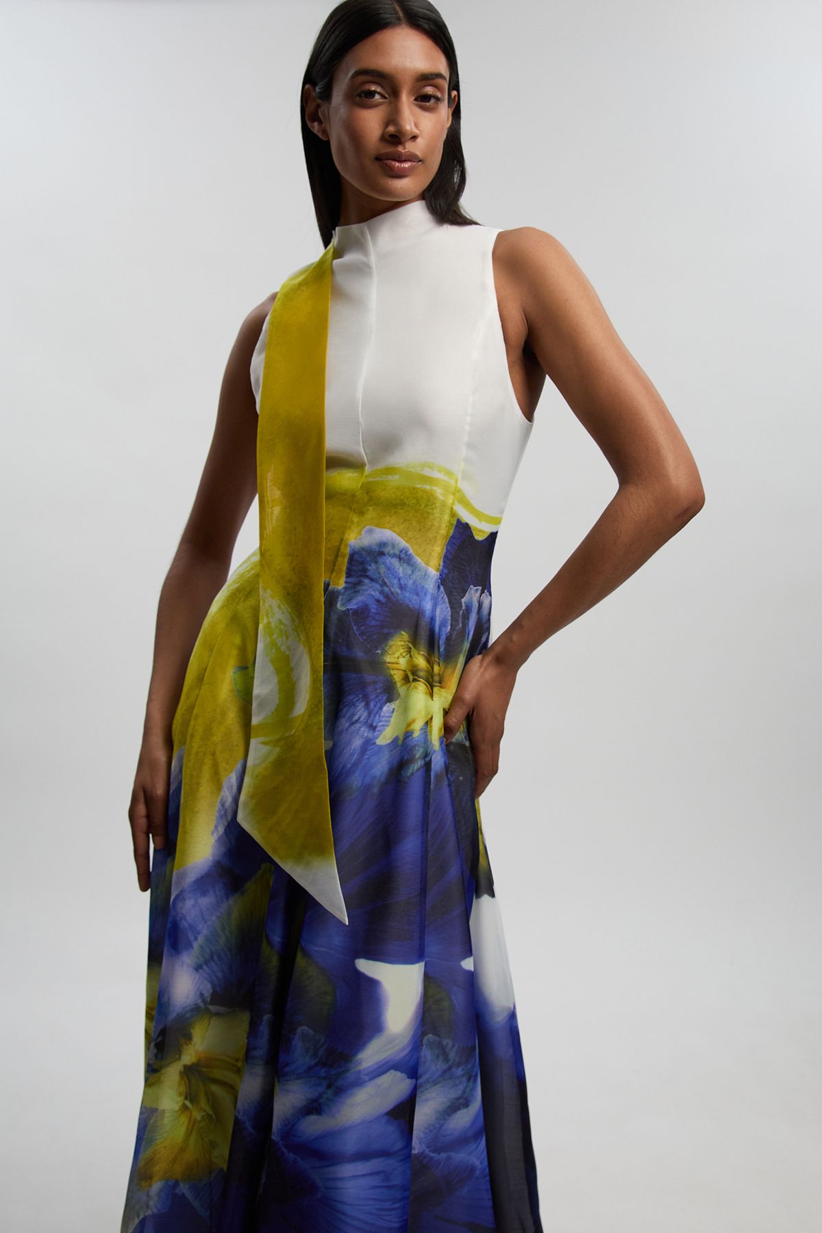 KarenMillen Petite Photographic Floral Organza Scarf Detail Woven Maxi Dress
