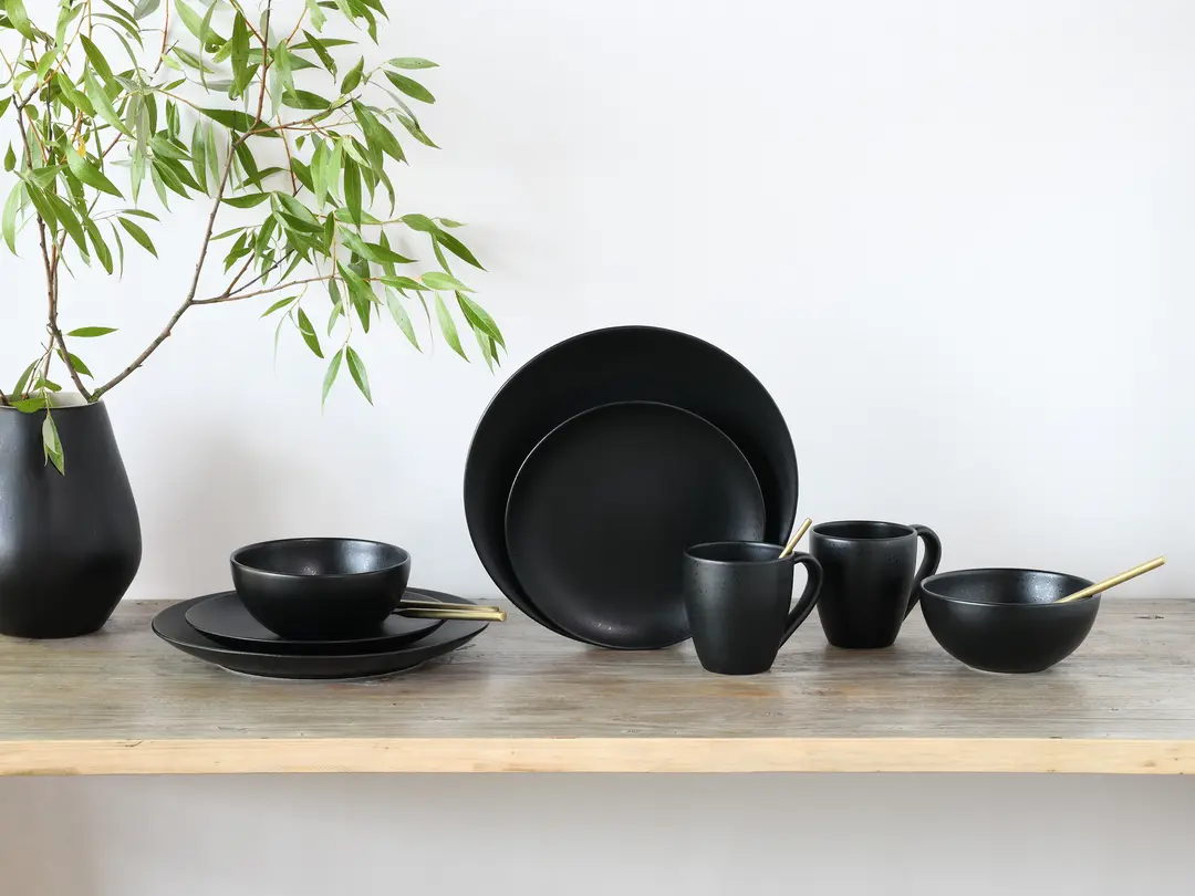 Geschirrset 8-teilig Magic Black