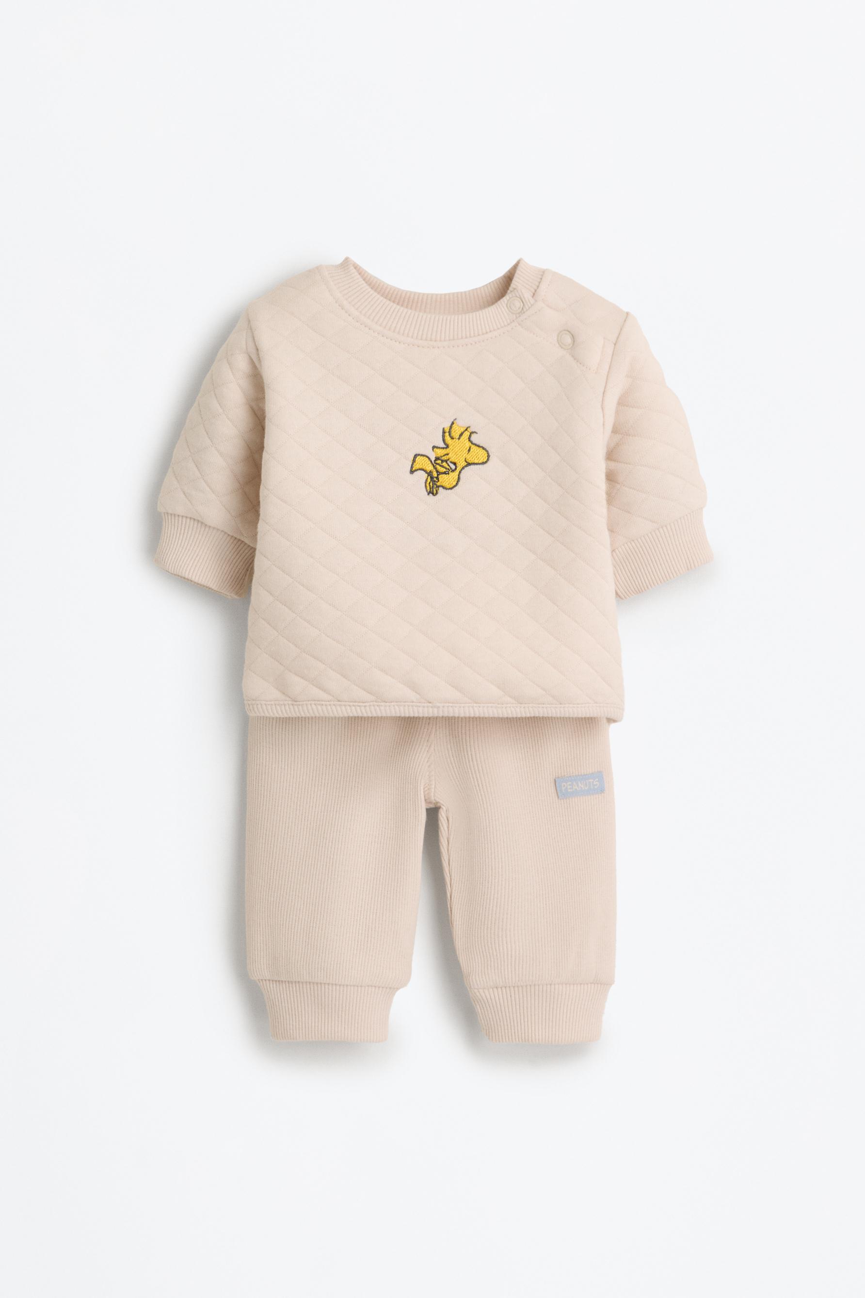 Conjunto Snoopy Peanuts™ sudadera y pantalón