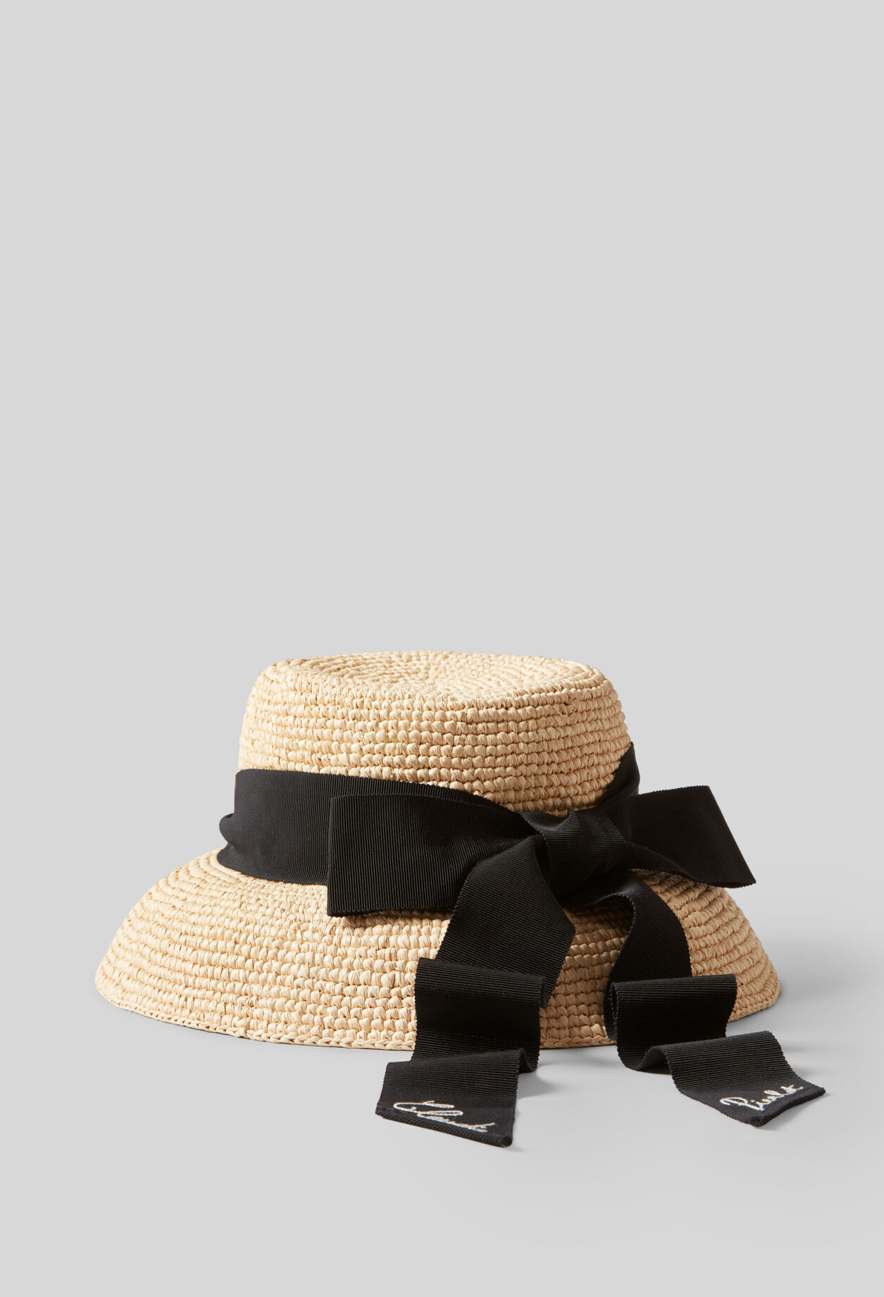 Chapeau raphia