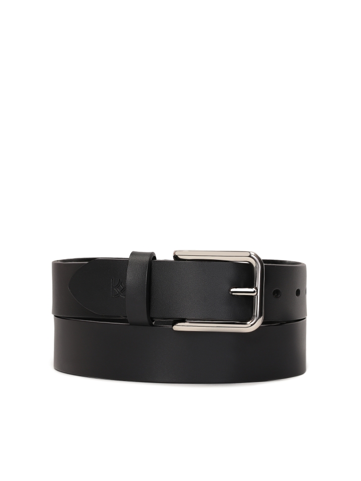 Ladies' slim leather belt with silver buckle