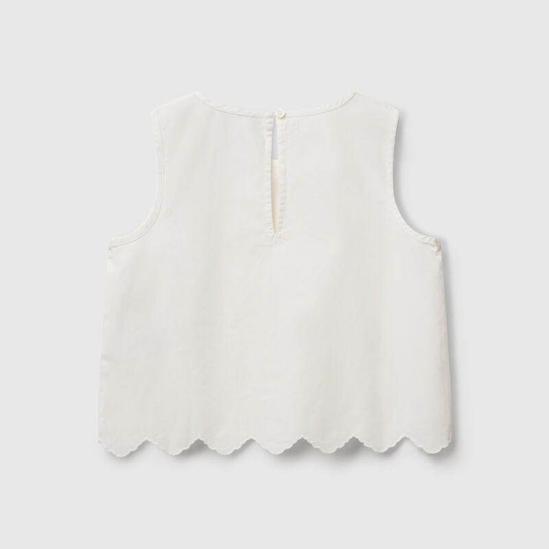 Top with crochet patch