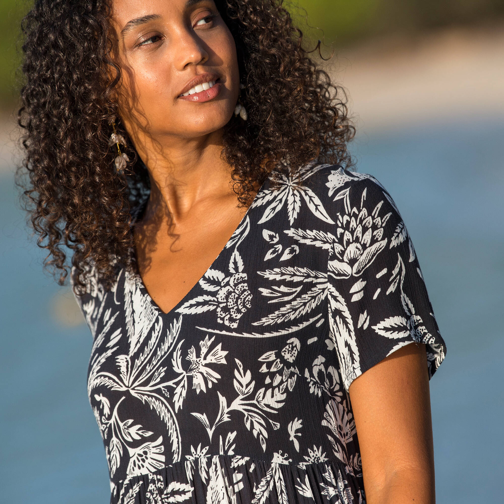 Robe longue imprimée col V, crépon