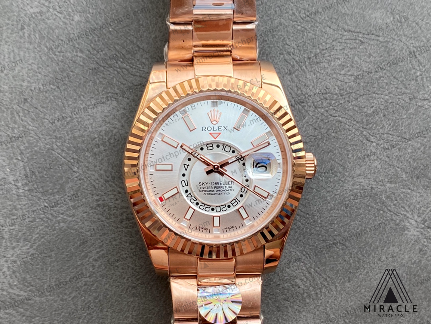 Replica Watch-ROLEX-Sky Dweller-REF.M326935-0005-ELITE CLONE-42MM