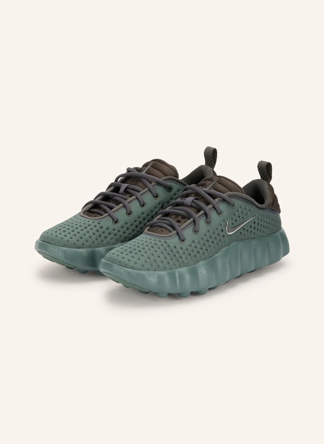 Nike Sneaker MIND 002