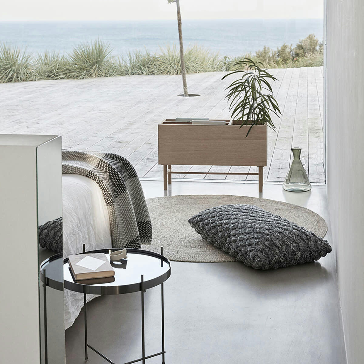 GROUND - Jardinière en chêne FSC