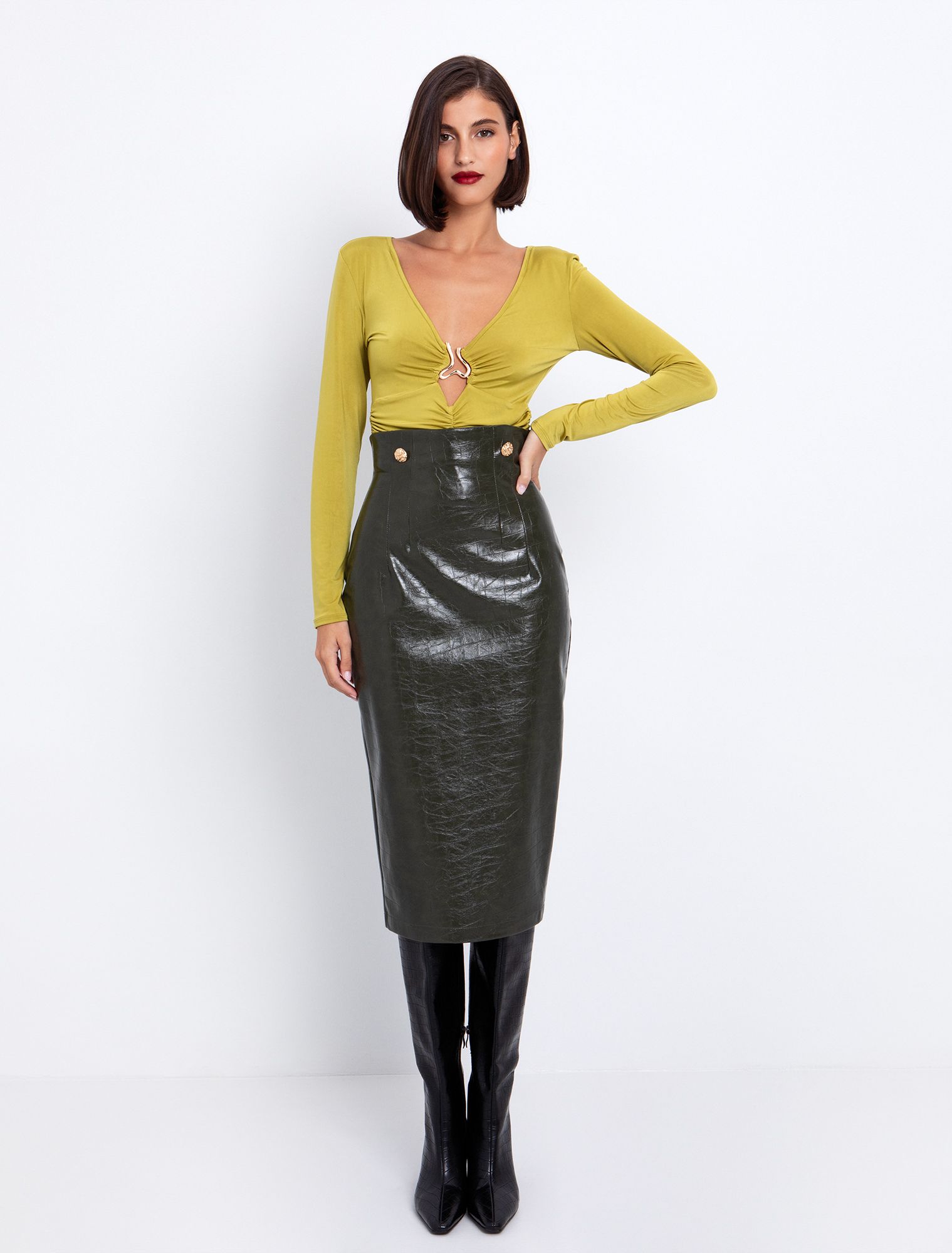 Τοπ με metal στοιχείο