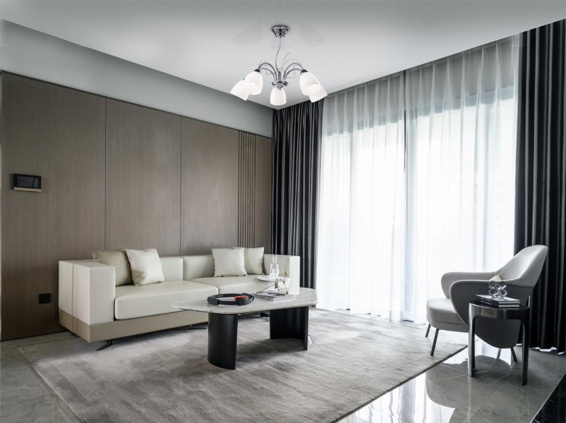 Żyrandol chromowany ARON 5xE27x40W wym:44x64x64 Kaja