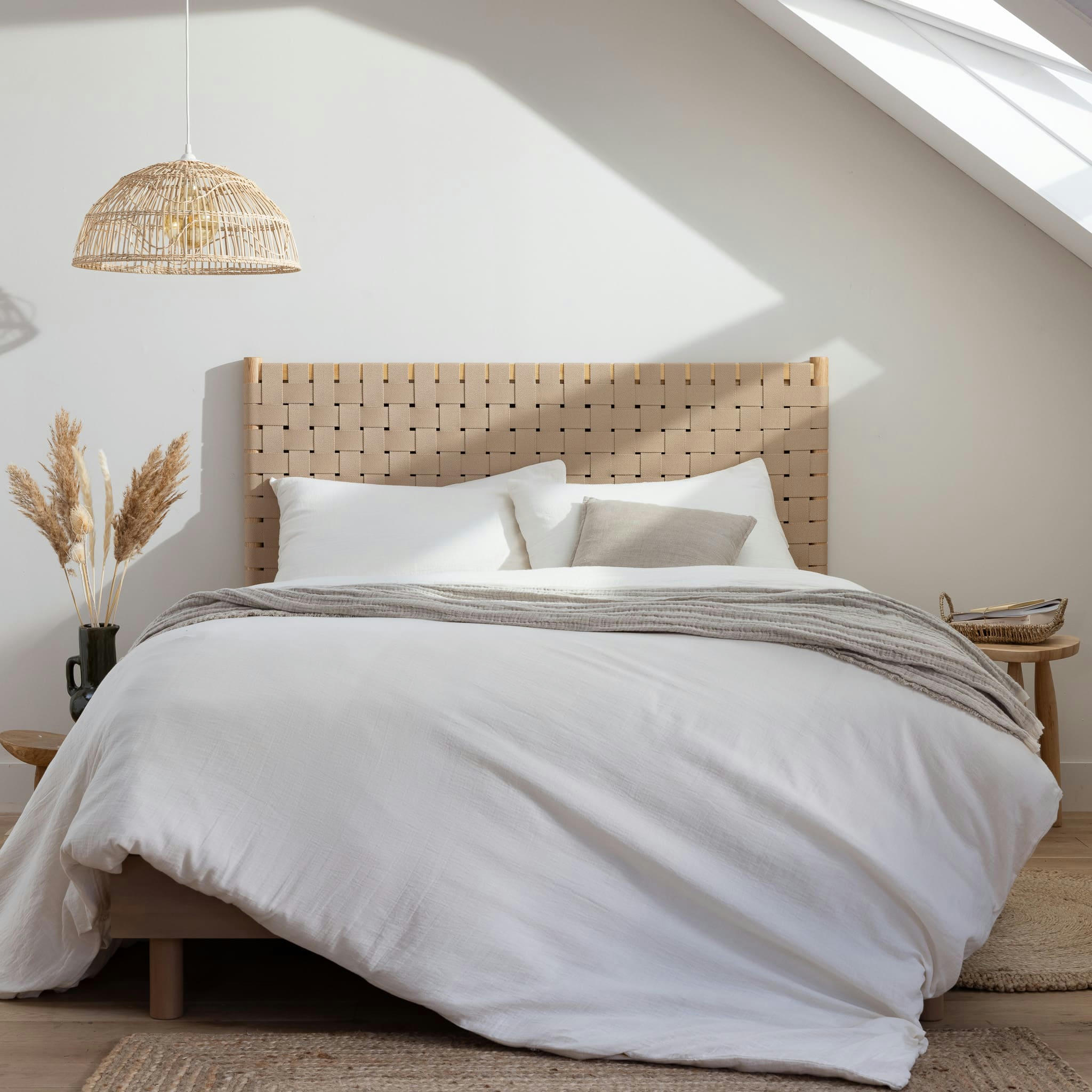 - Tête de lit à lanières en bois naturel 140 cm