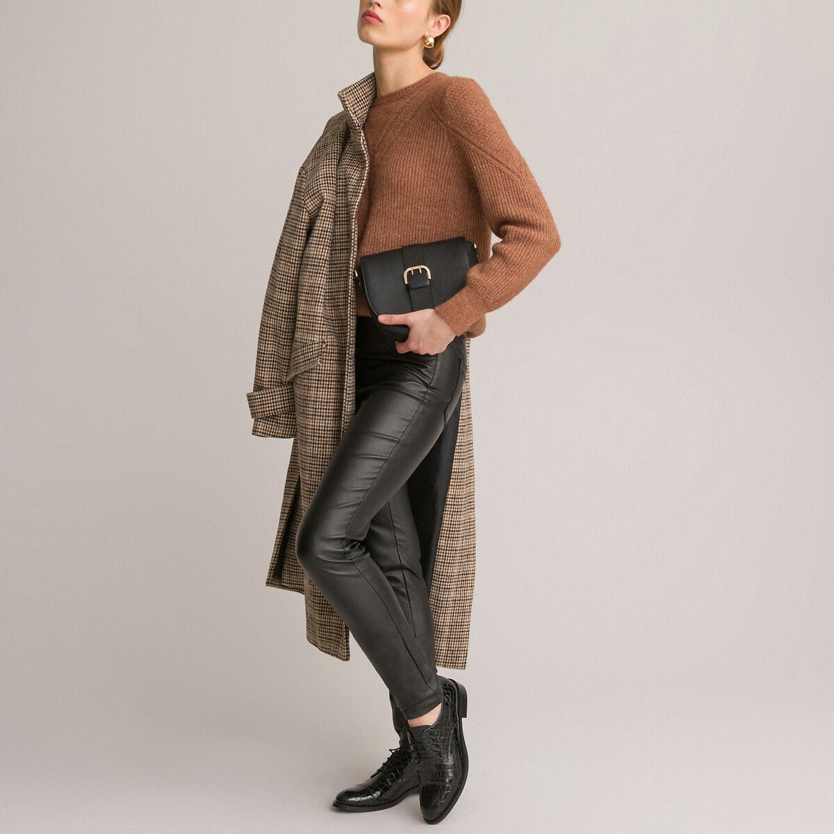 Pantalon droit enduit