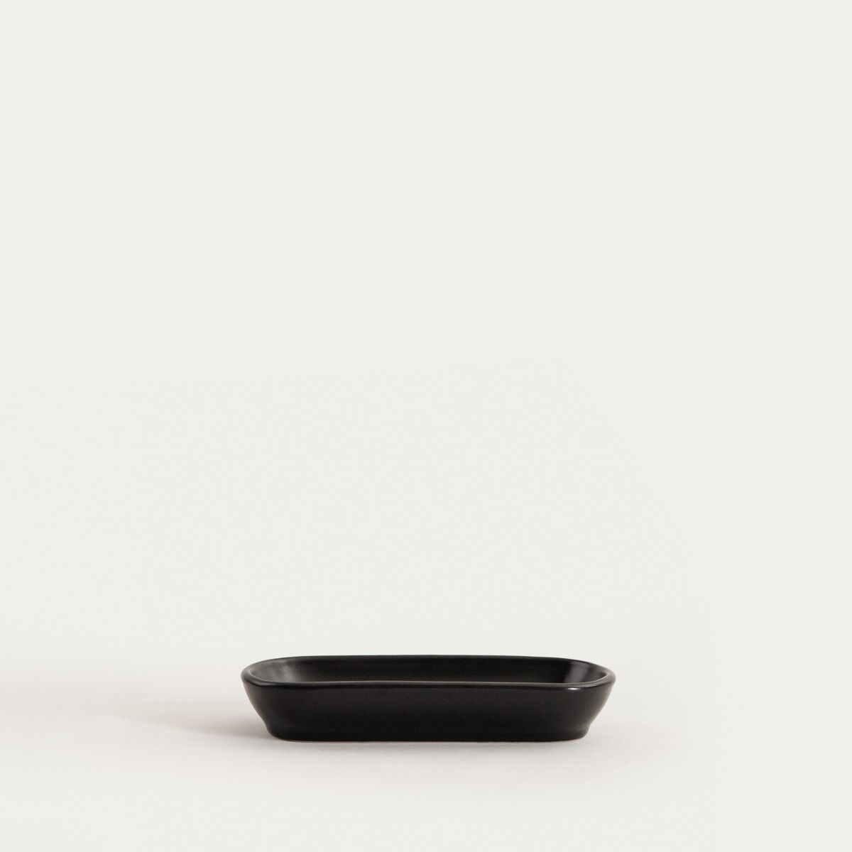 Półmisek FAMELIO owalny czarny 16 cm