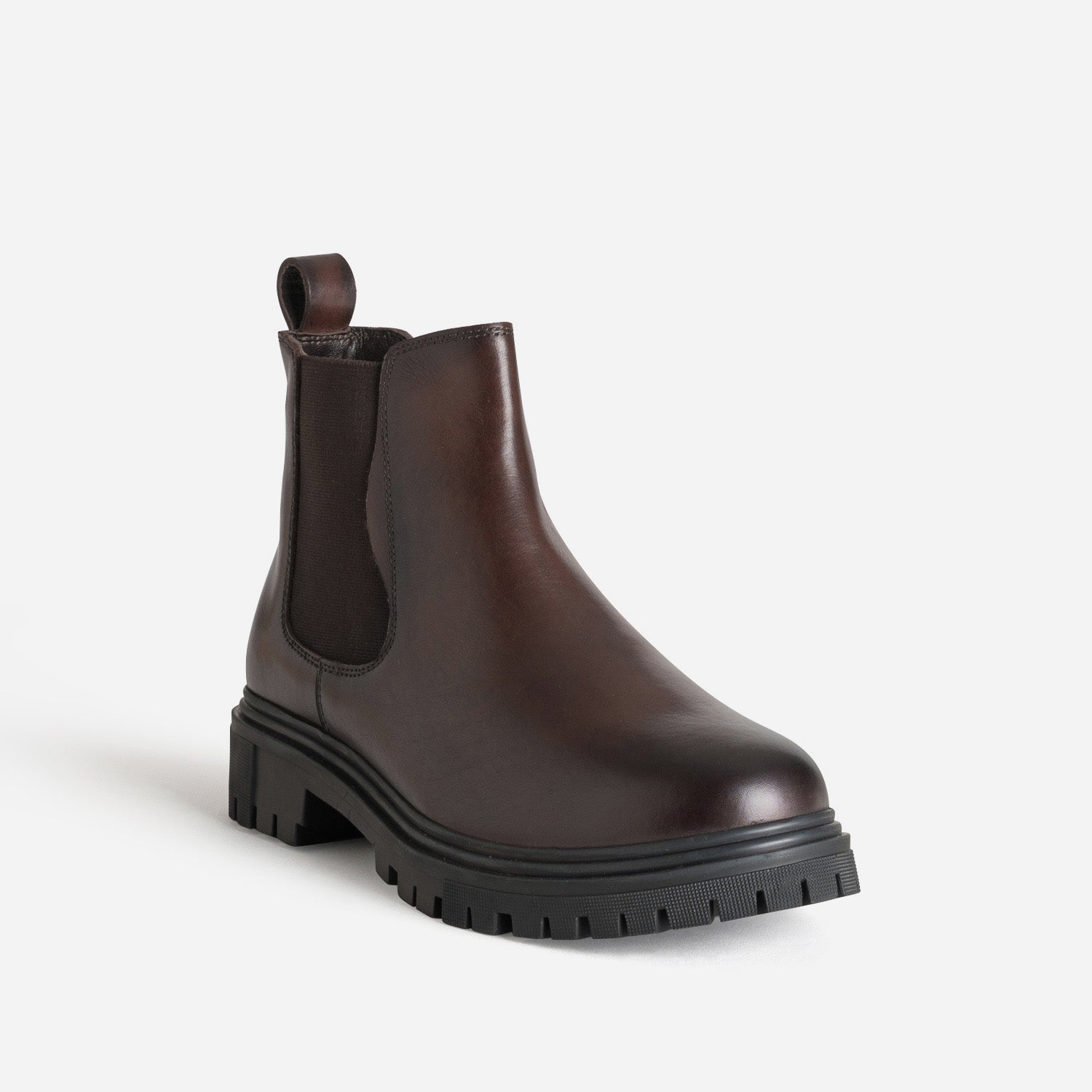 Chelsea boots marron cuir semelle crantée