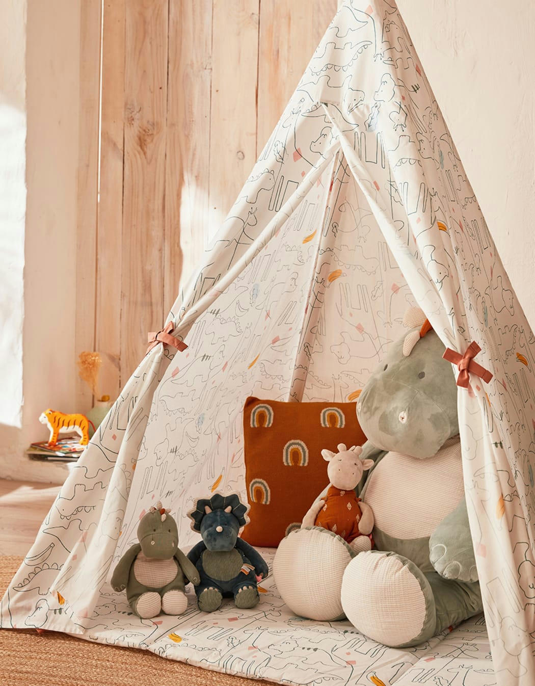 - Tipi dinosaures en popeline