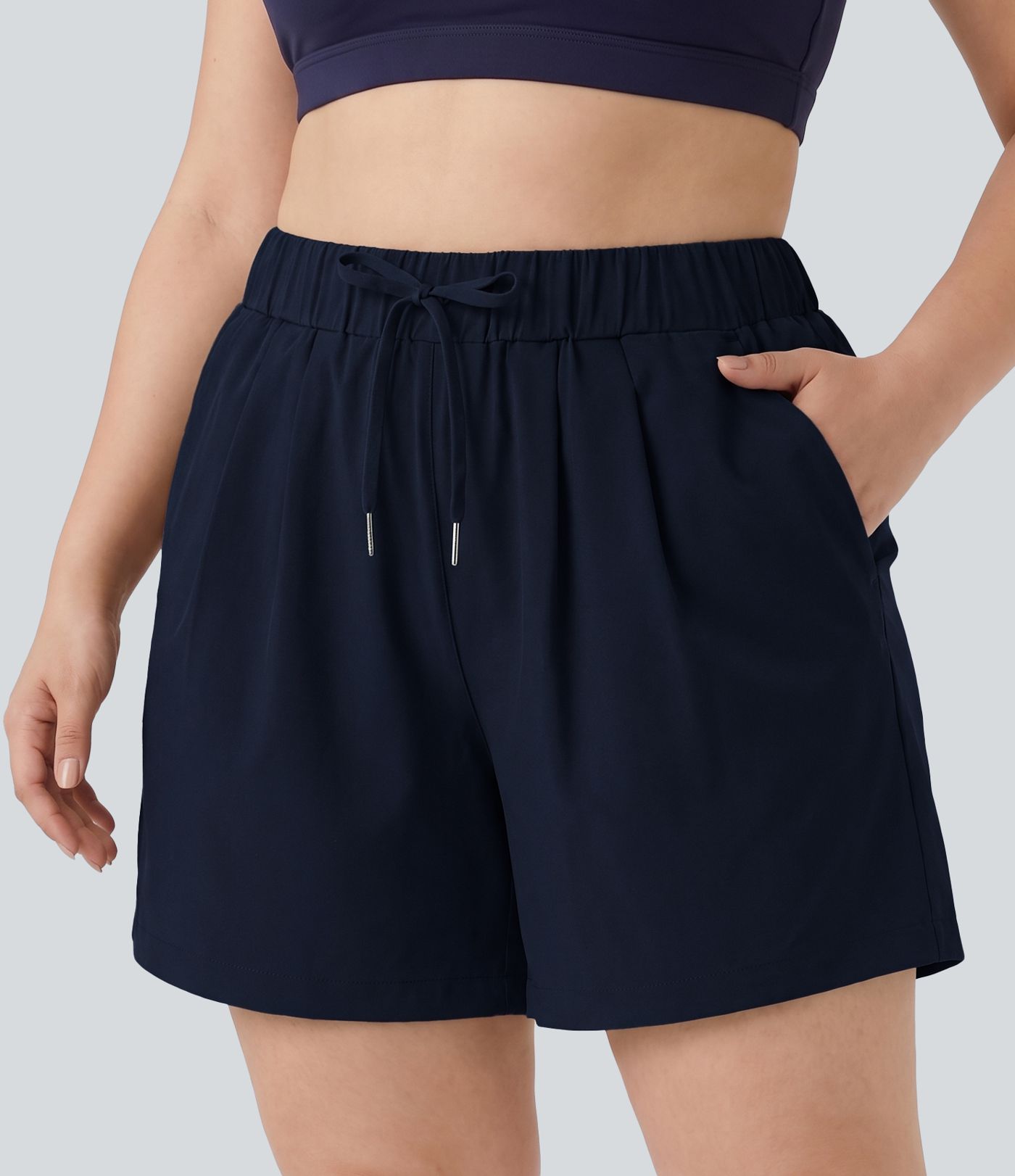 Short de yoga 13 cm grande taille taille haute à ceinture élastique et cordon de serrage avec poches