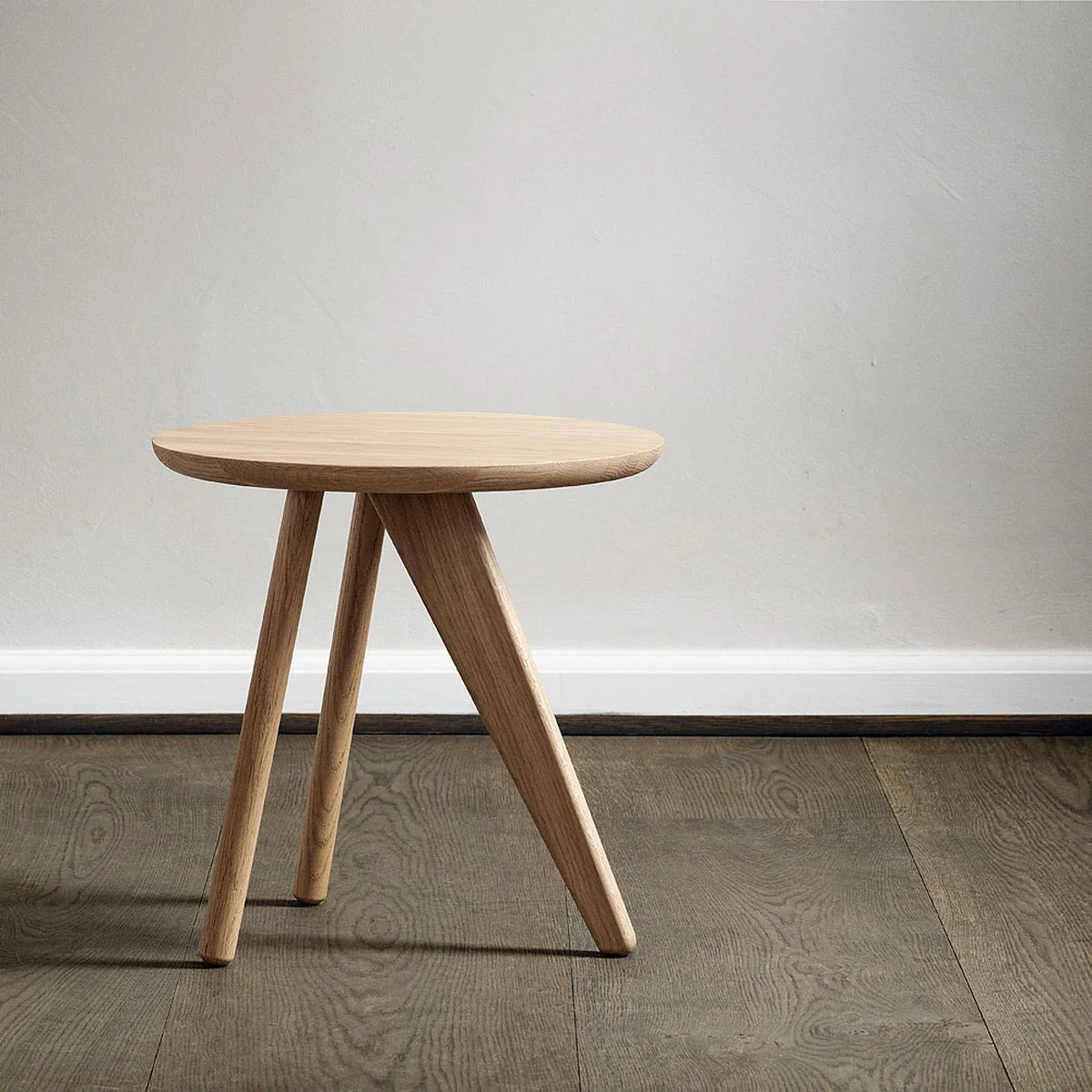 Norr11 - Fin Beistelltisch, Ø 40 x H 40 cm, Eiche natur