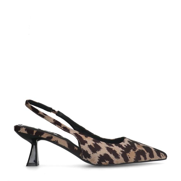 Leopard slingback pumps