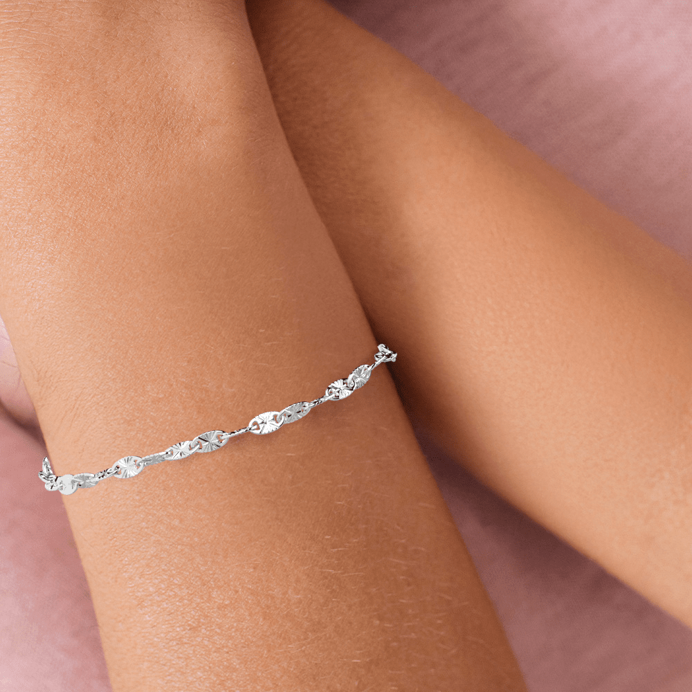 Coffret Les Cadettes Radieuse, prix doux