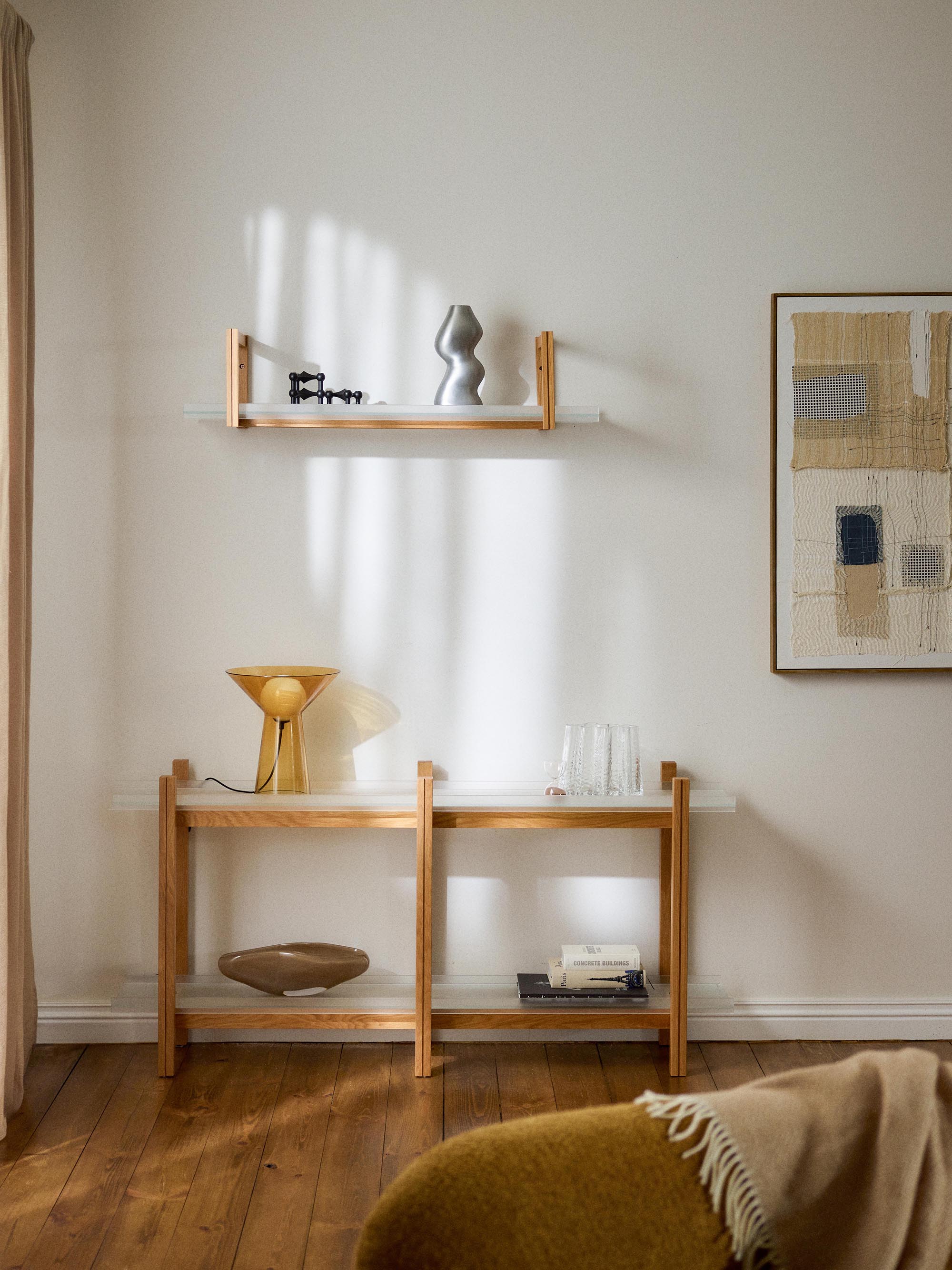 Holz-Regal Alex, Eichenholz & Glas