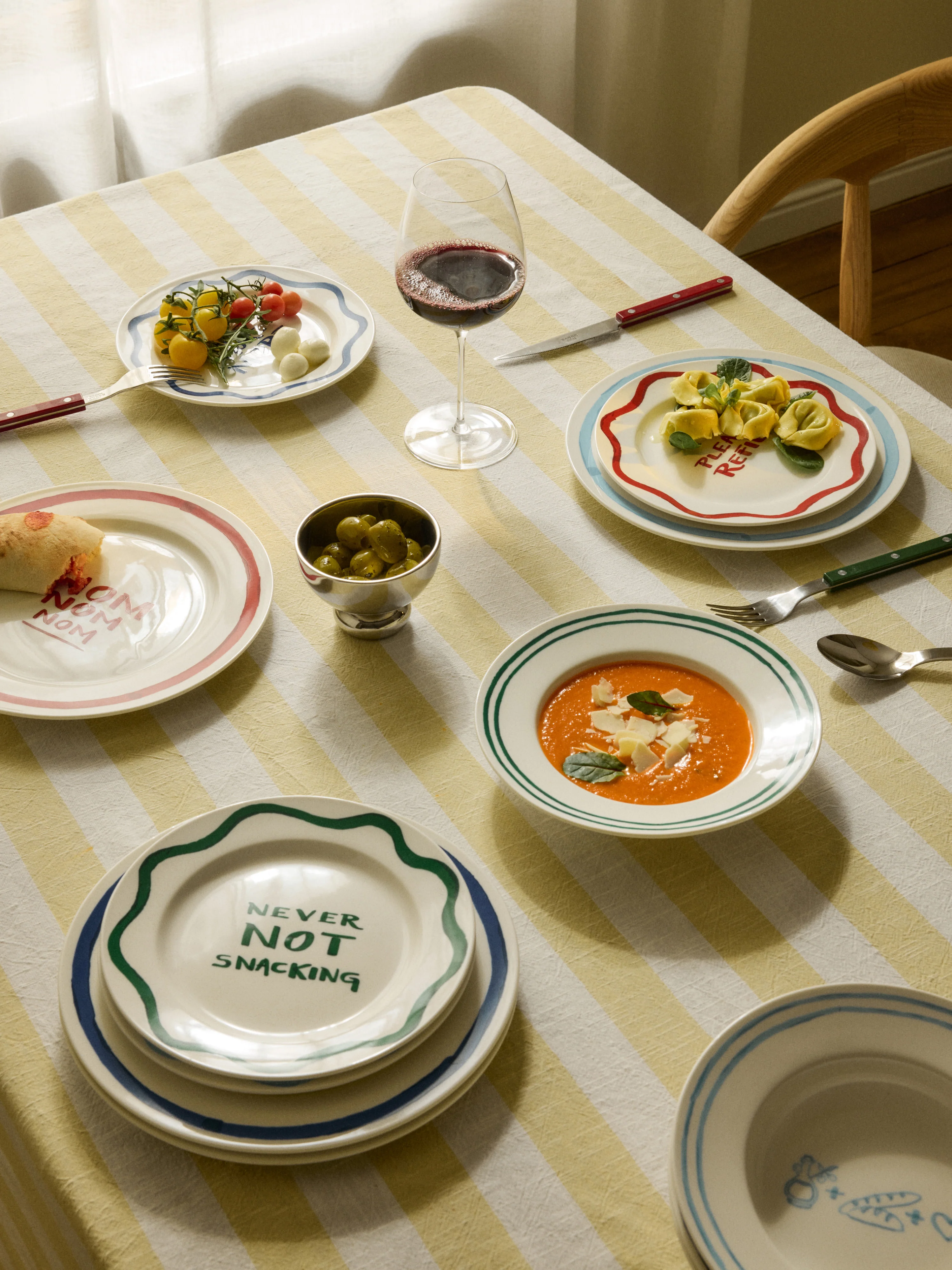 Porzellan-Geschirr-Set Tutti mit Dekor-Motiv, 4 Personen, 12er-Set