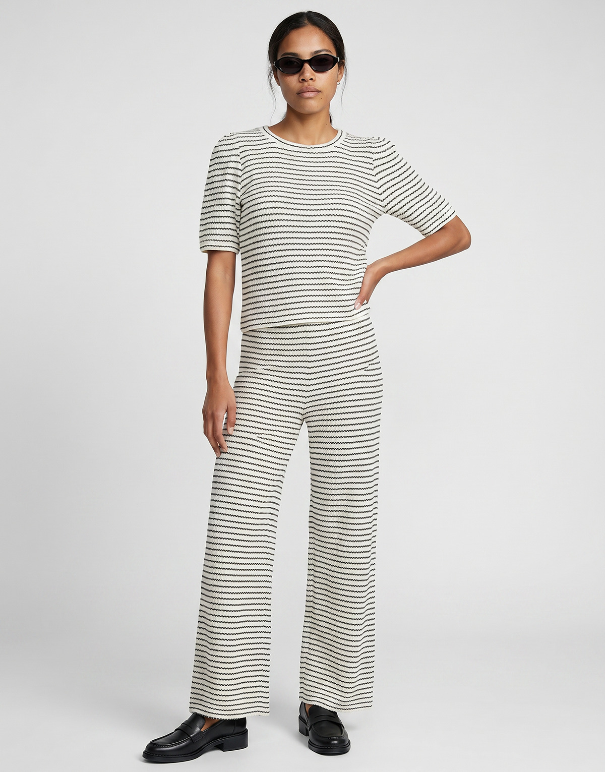Vero Moda - VMOHIA HW PANT - Beige