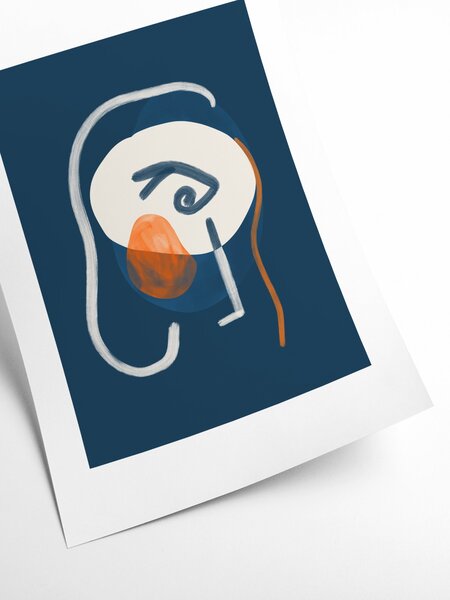 PSTR studio - Marin - Face on blue