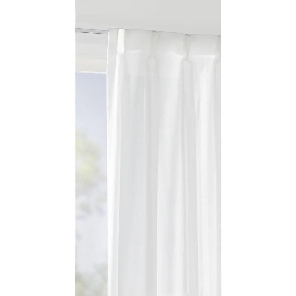 Inbetween Paros - wit