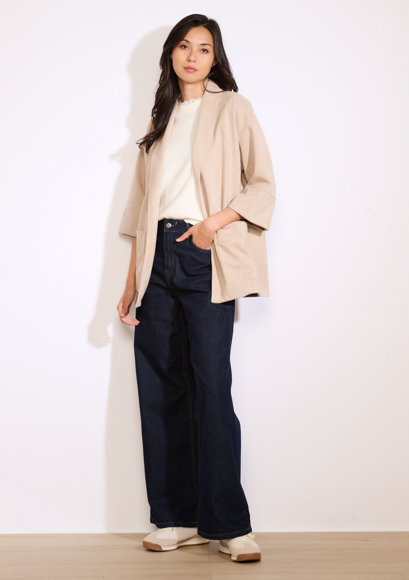 Su&egrave;dine blazer met zakken