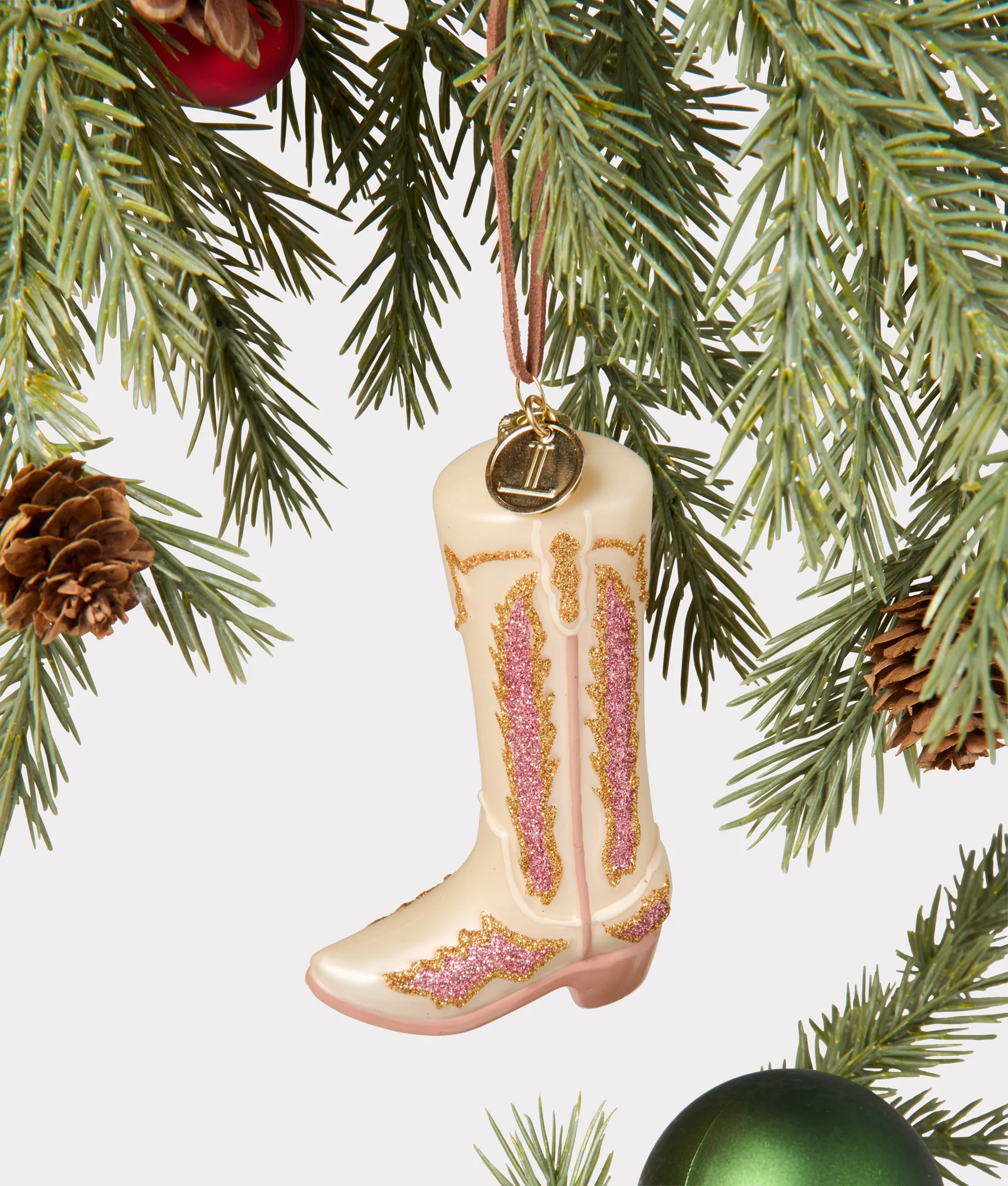 Priscilla Ornament - Cream
