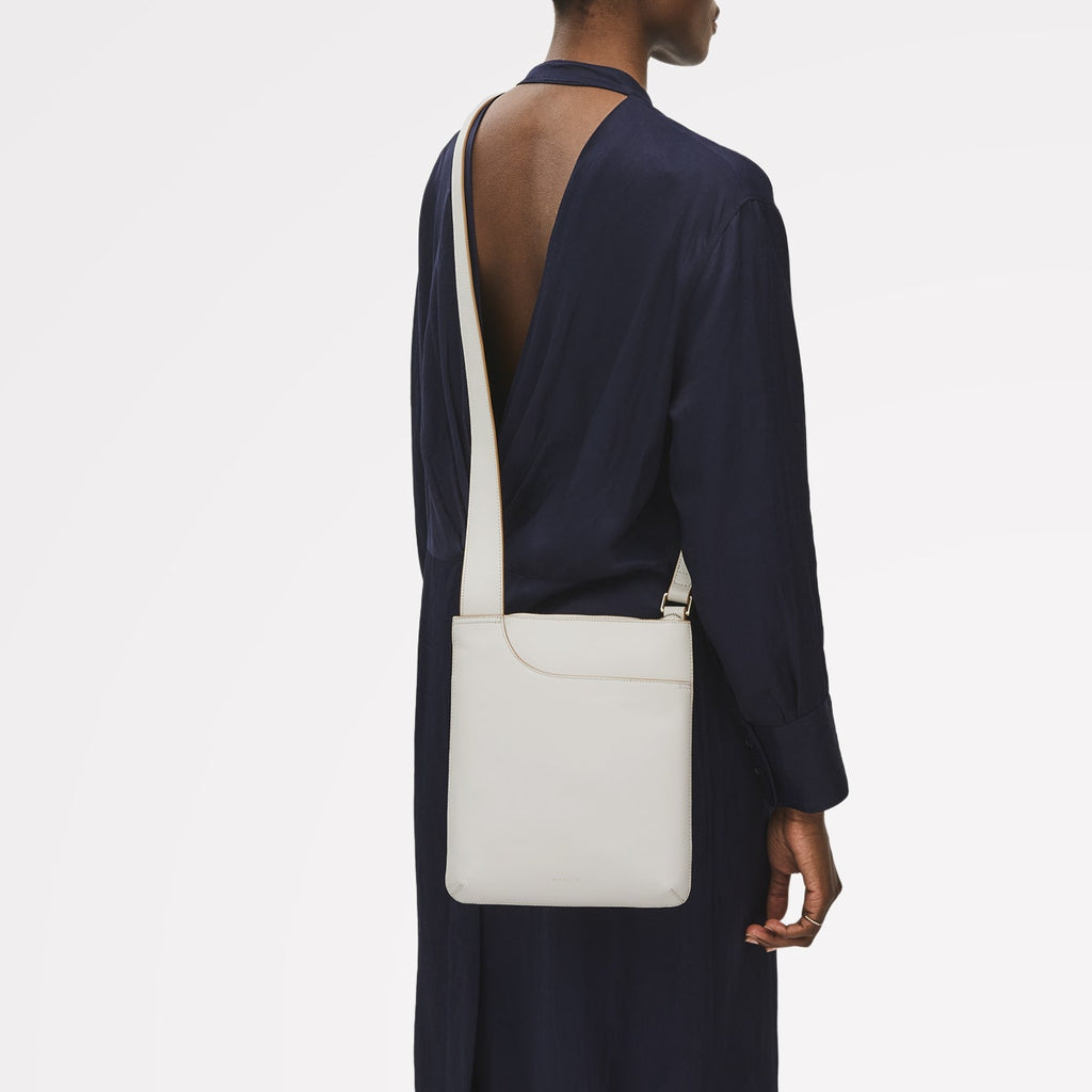 Pockets - Medium Ziptop Cross Body Bag