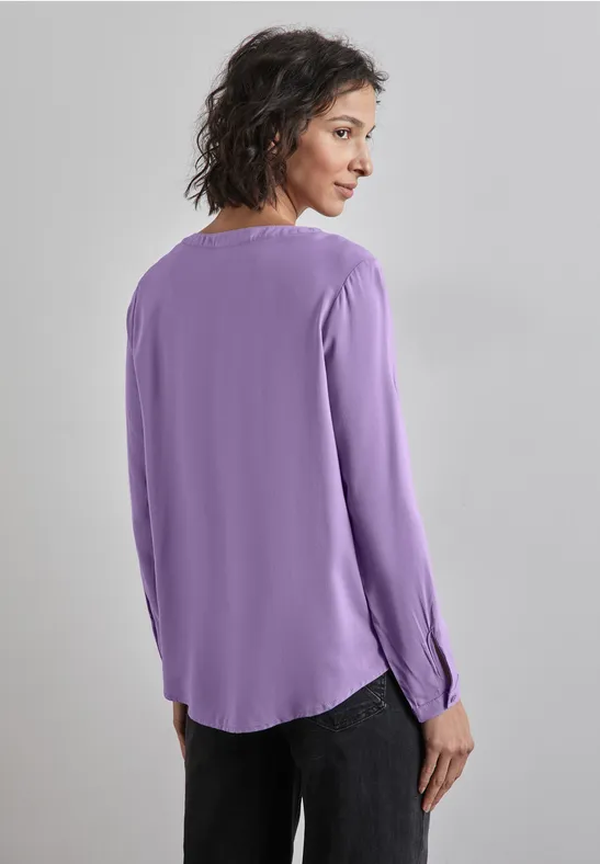 Bluse in Unifarbe
