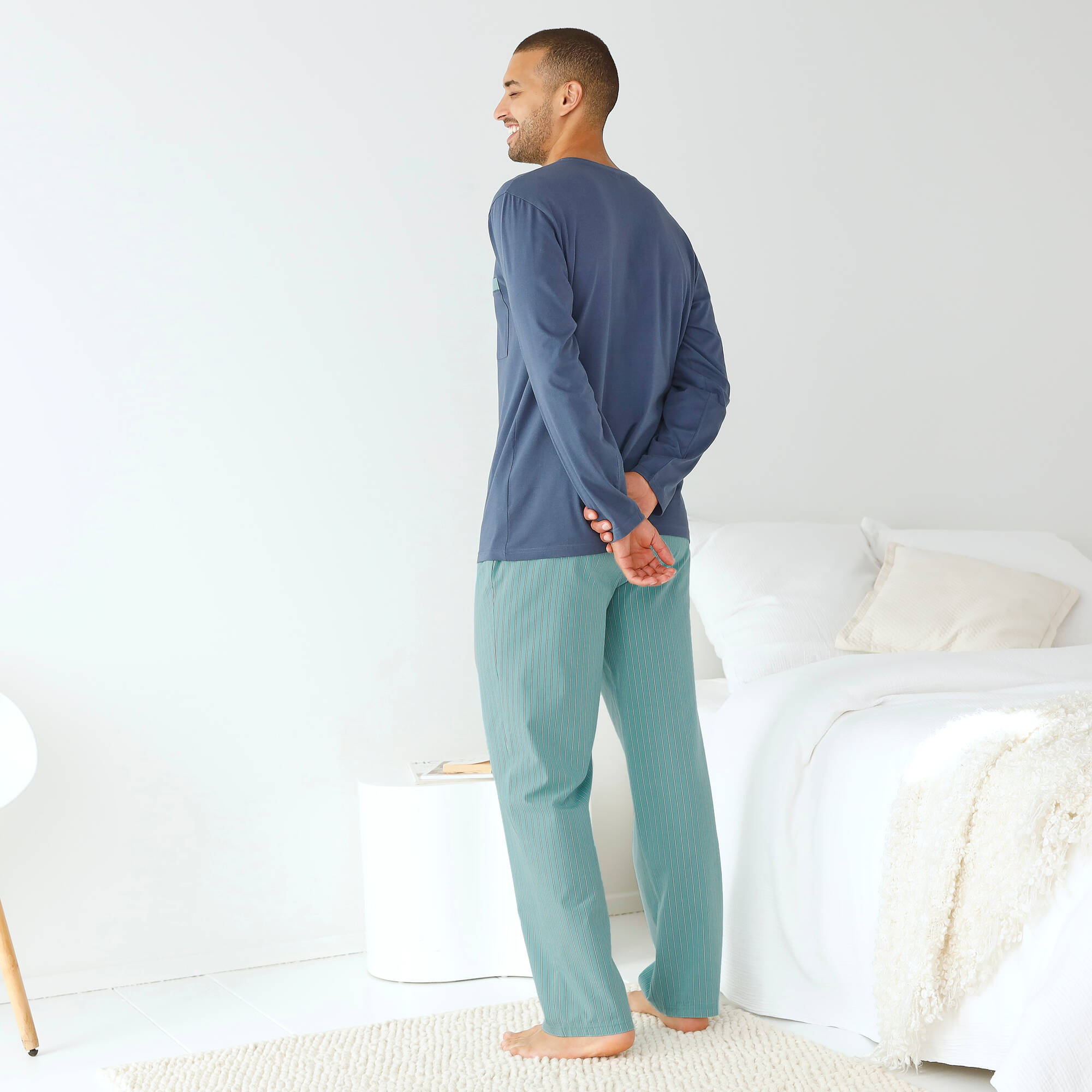 Pyjama col tunisien bi-matière
